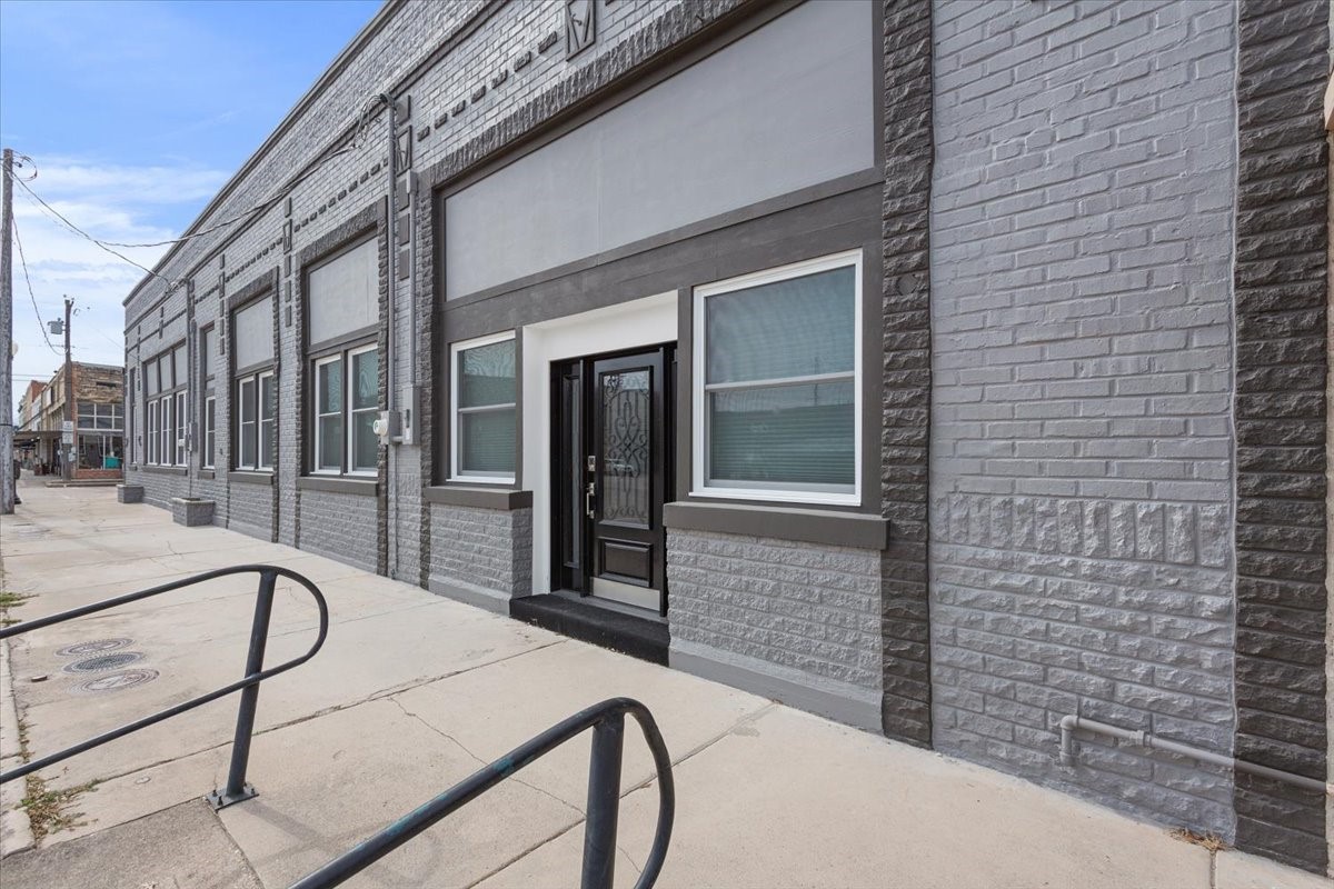202 N Avenue D Clifton TX 76634