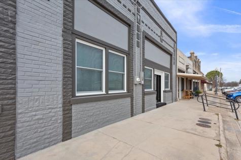 202 N Avenue D Clifton TX 76634