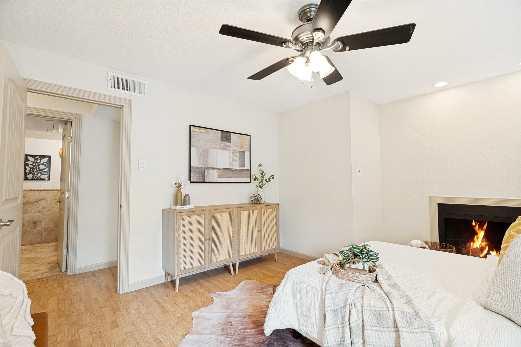 2710 Douglas Avenue Dallas TX 75219