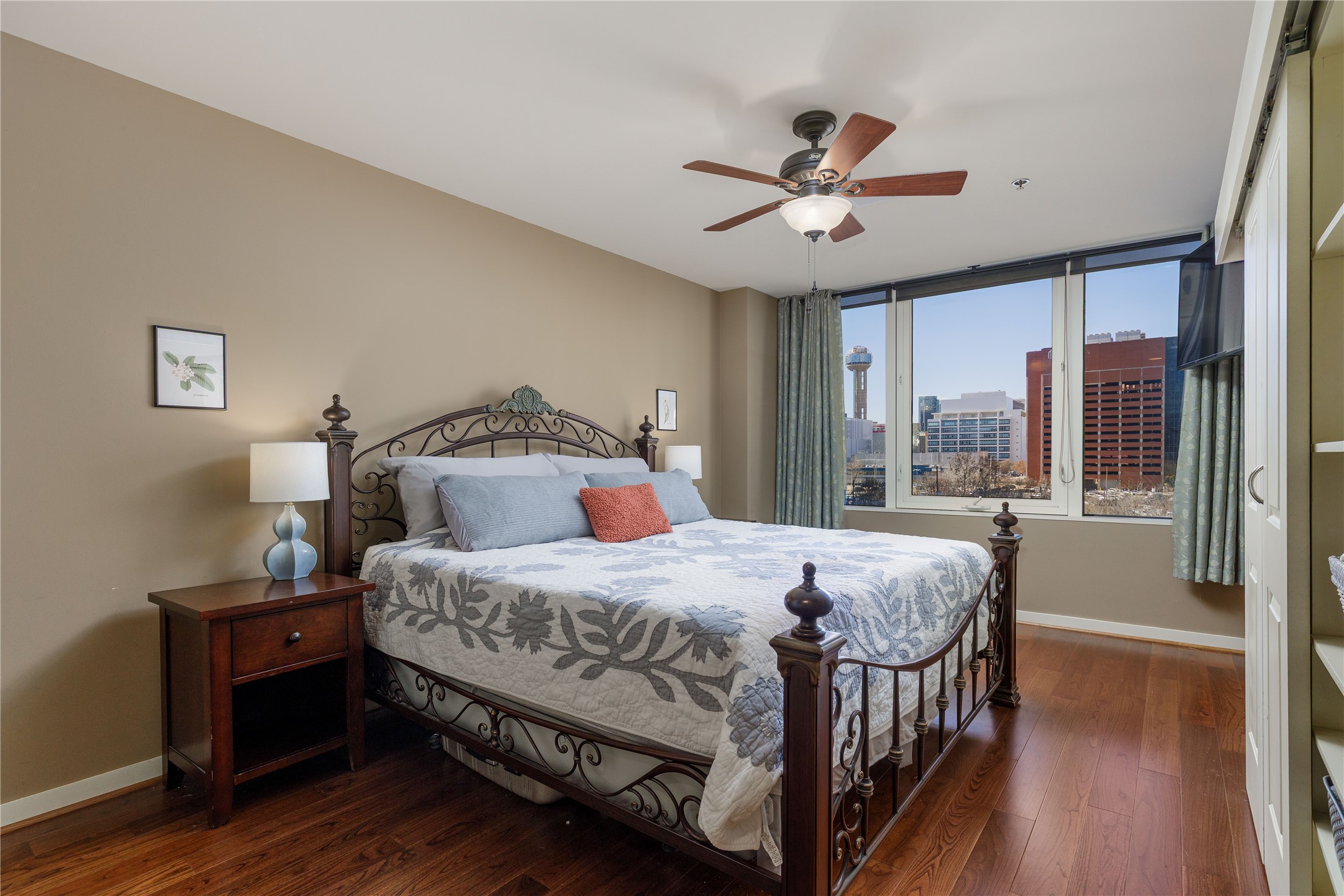 1200 Main Street Dallas TX 75202