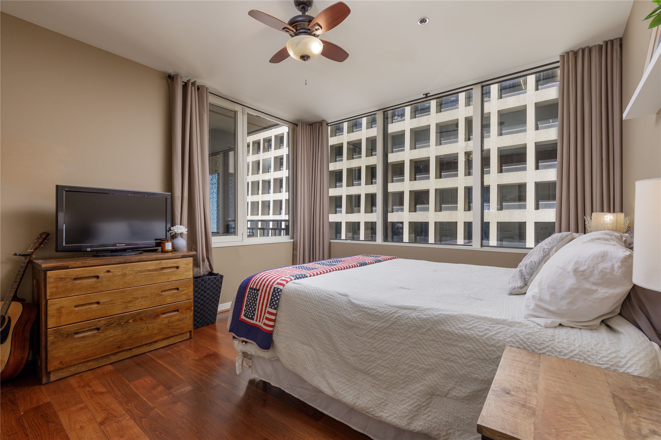 1200 Main Street Dallas TX 75202