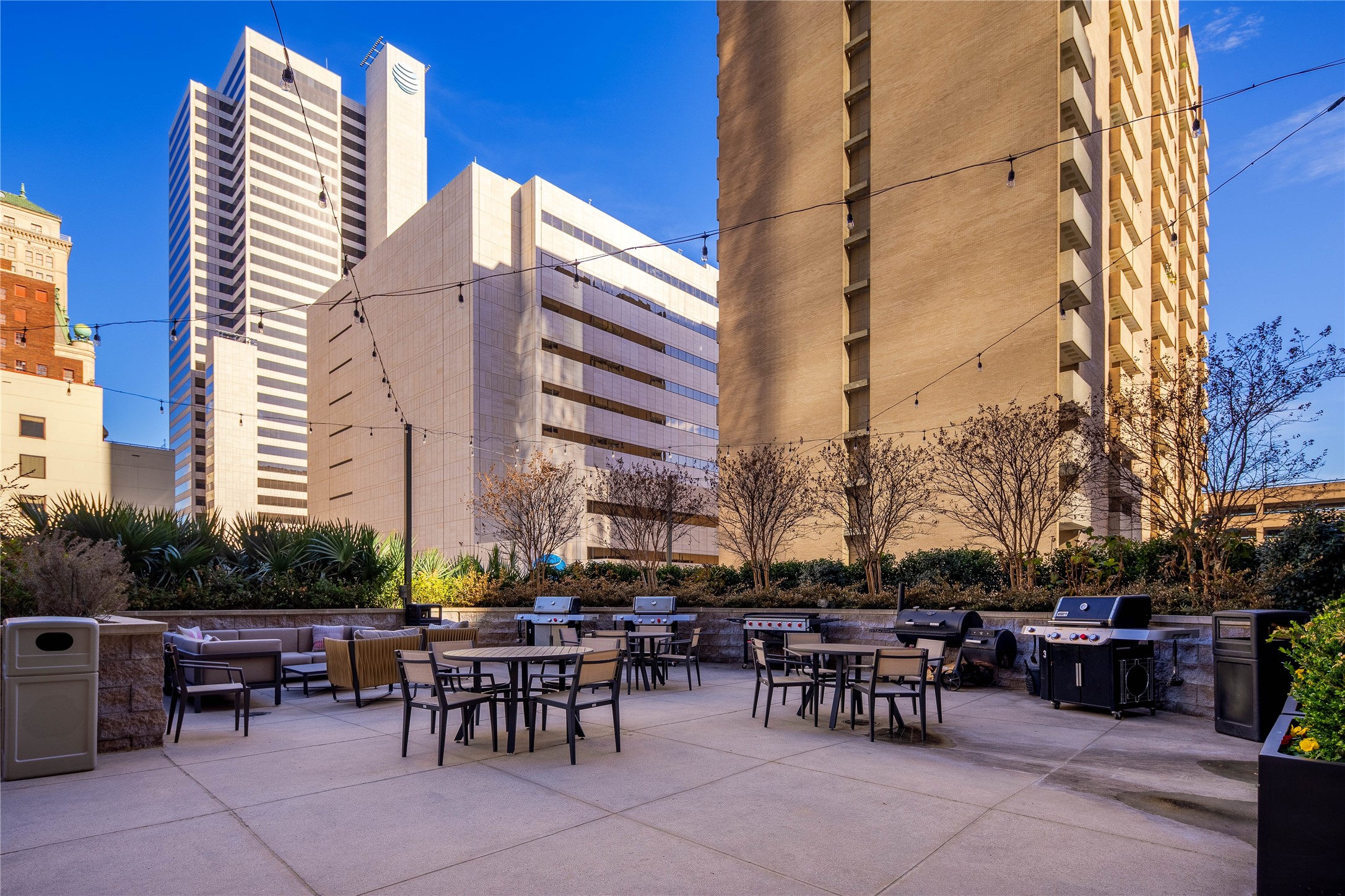 1200 Main Street Dallas TX 75202