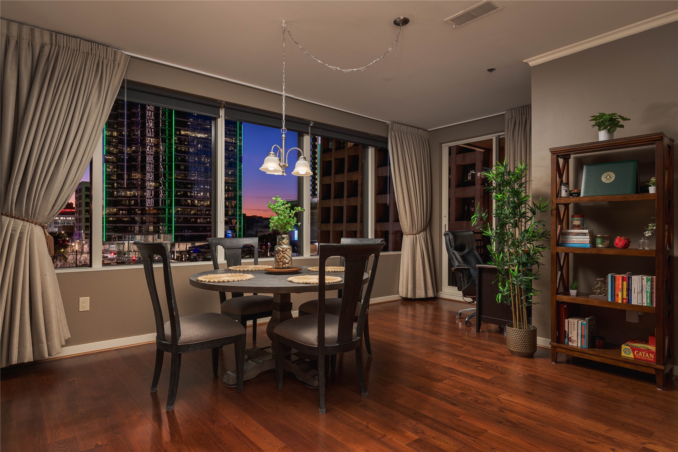 1200 Main Street Dallas TX 75202