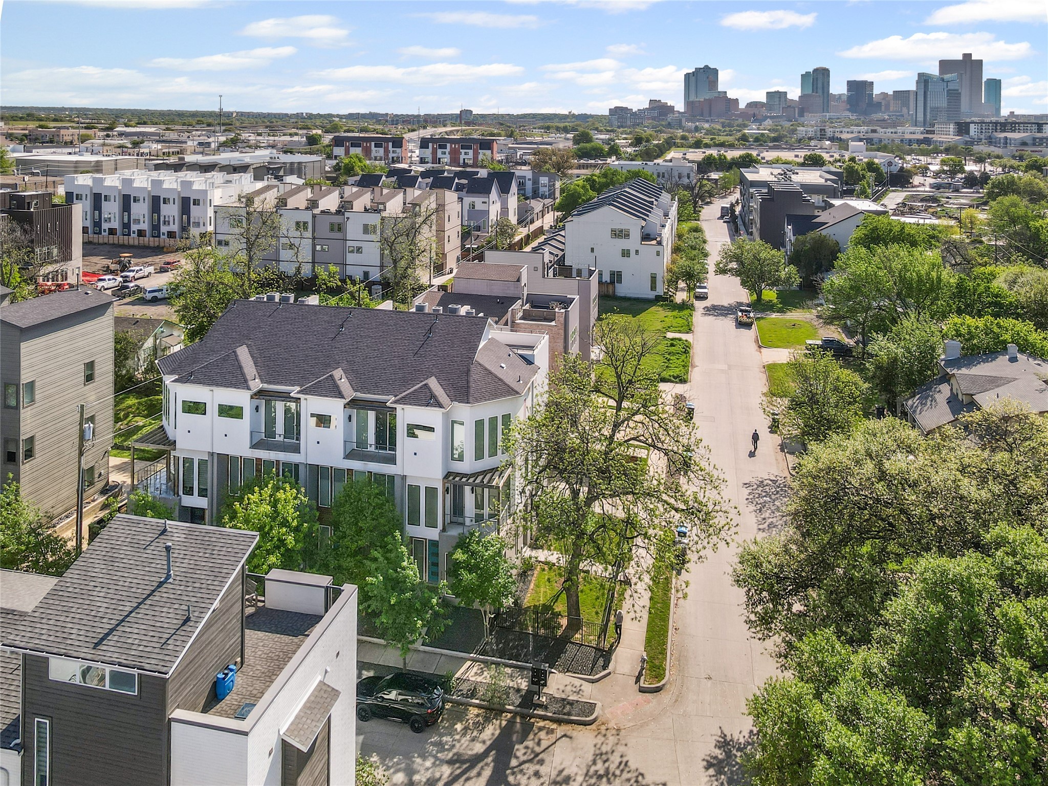 276 Currie Street Fort Worth TX 76107