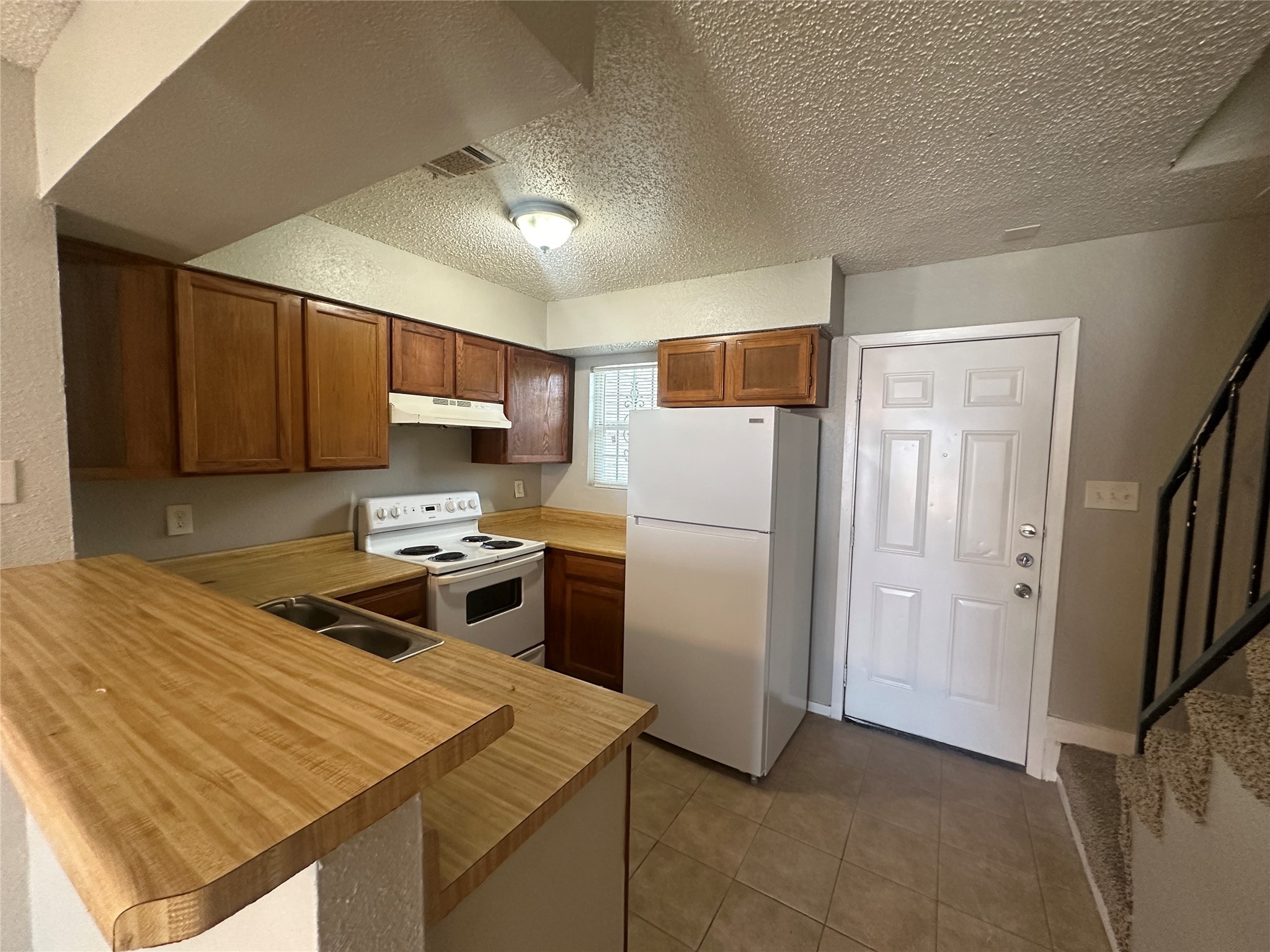 9447 Olde Towne Row Dallas TX 75227