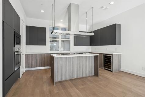 3040 Chimes Street Dallas TX 75219