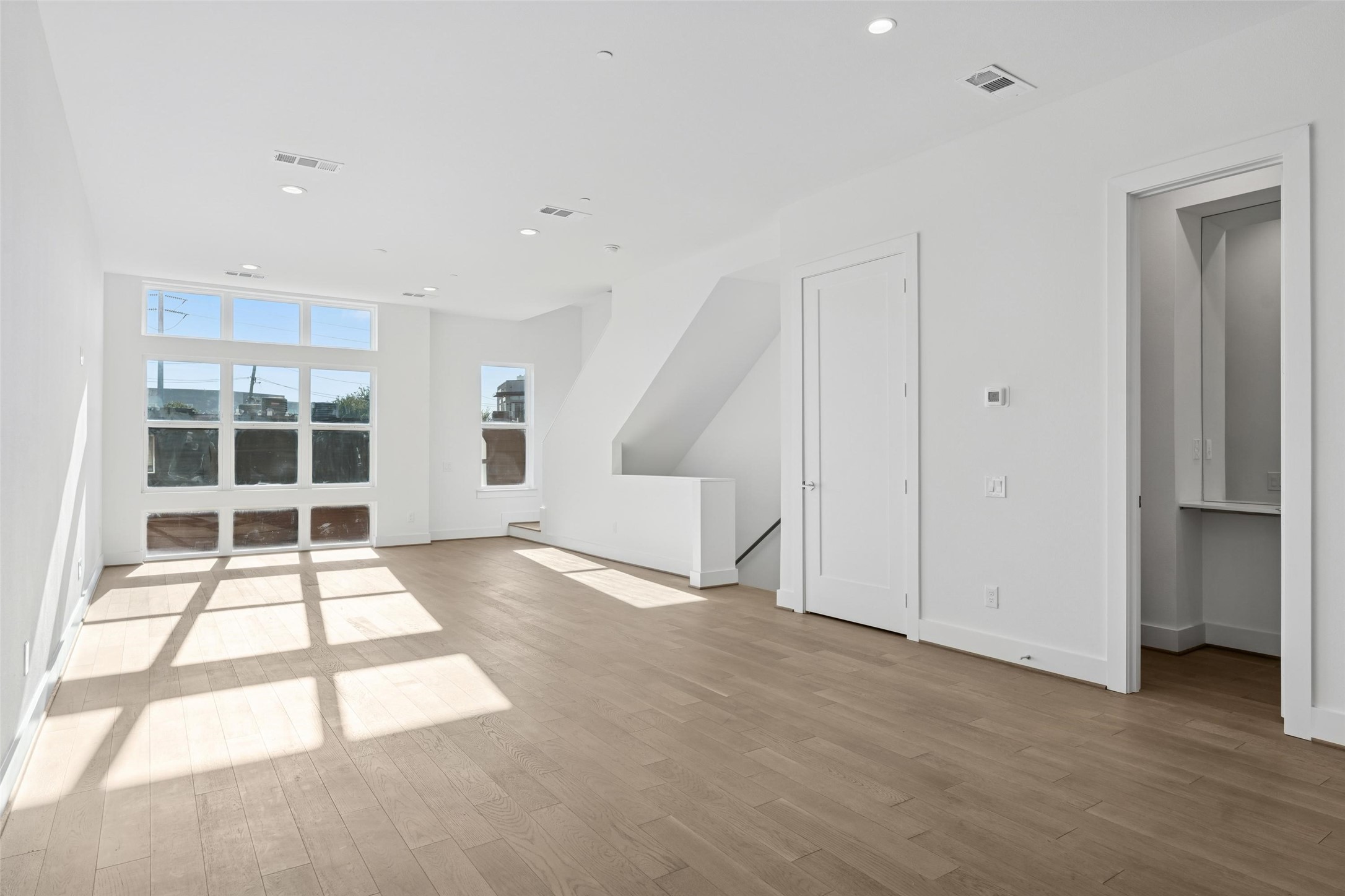 3040 Chimes Street Dallas TX 75219