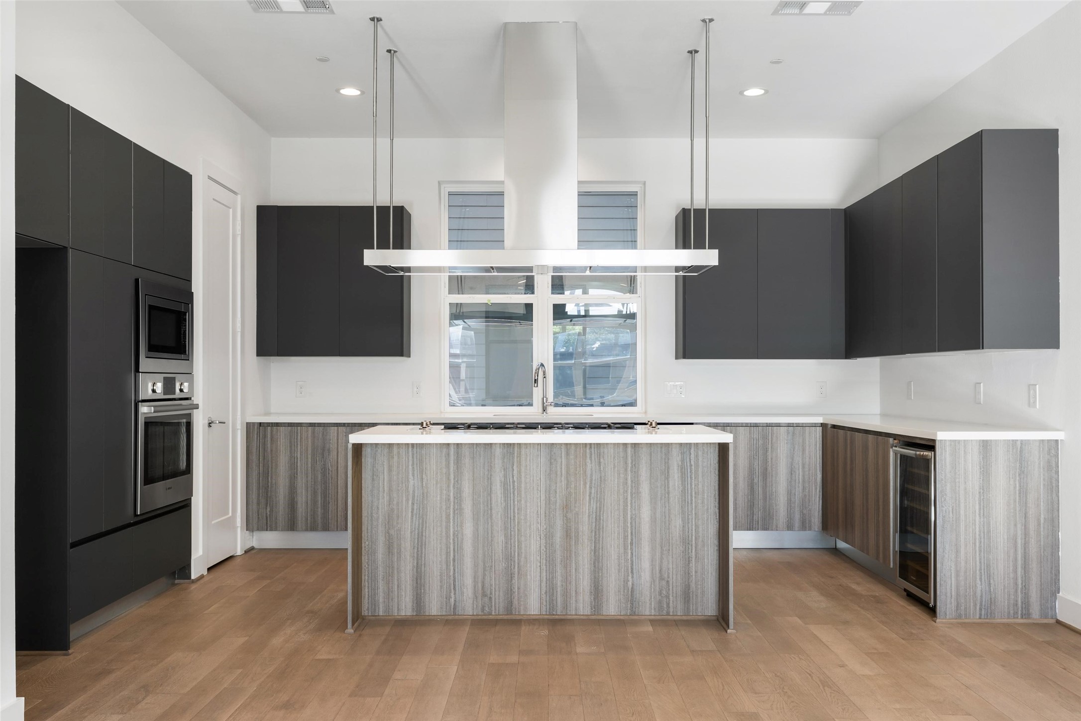 3040 Chimes Street Dallas TX 75219