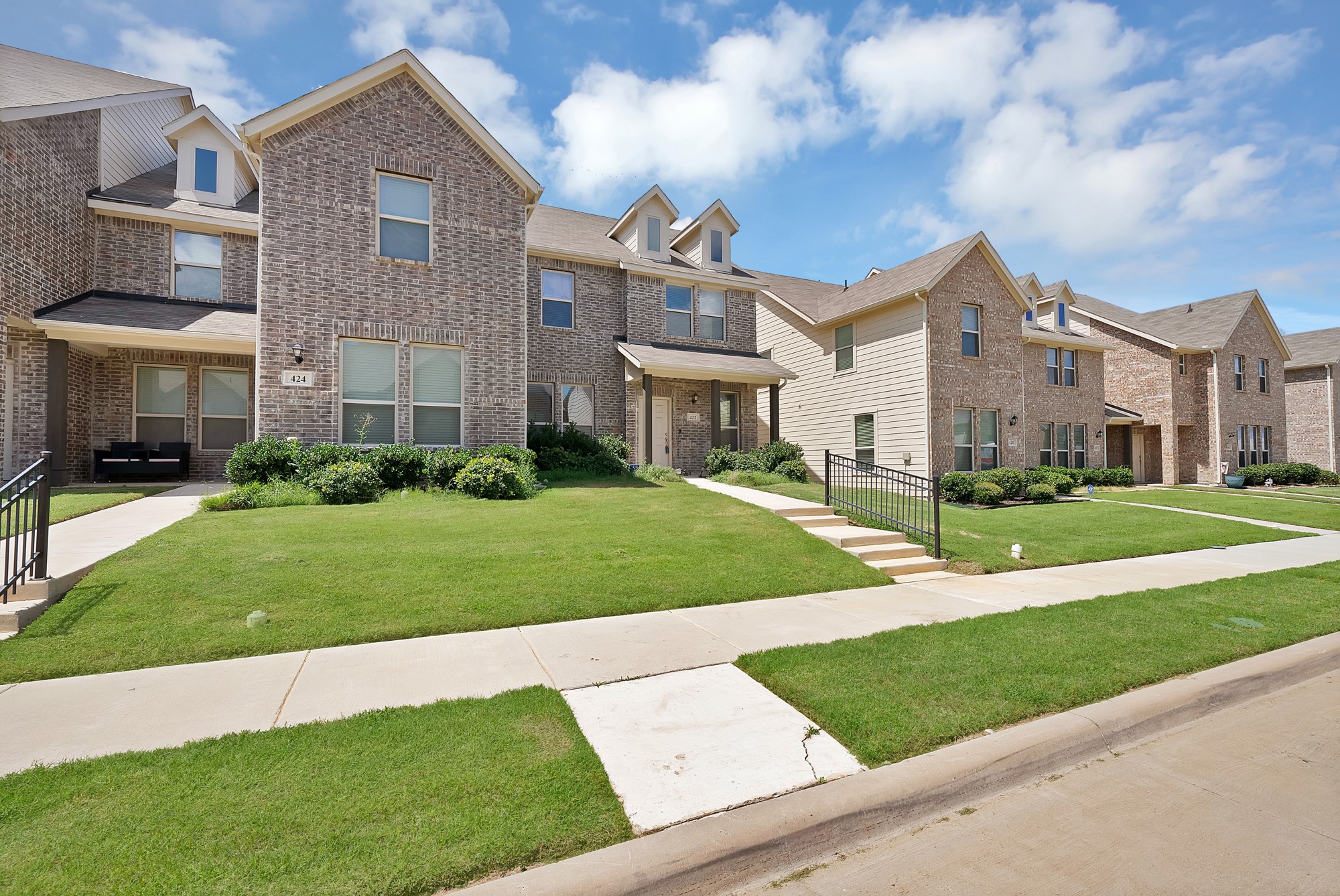 422 Milverton Drive Fort Worth TX 76036
