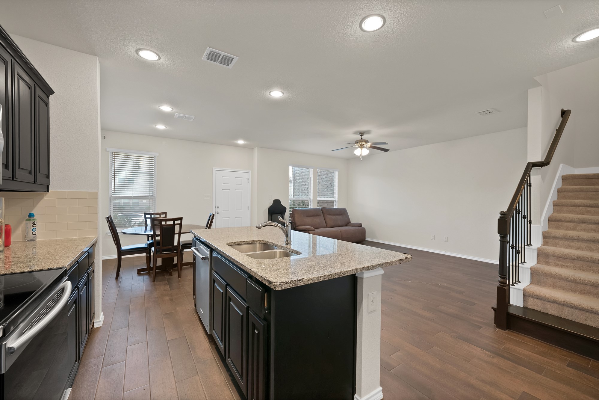 422 Milverton Drive Fort Worth TX 76036