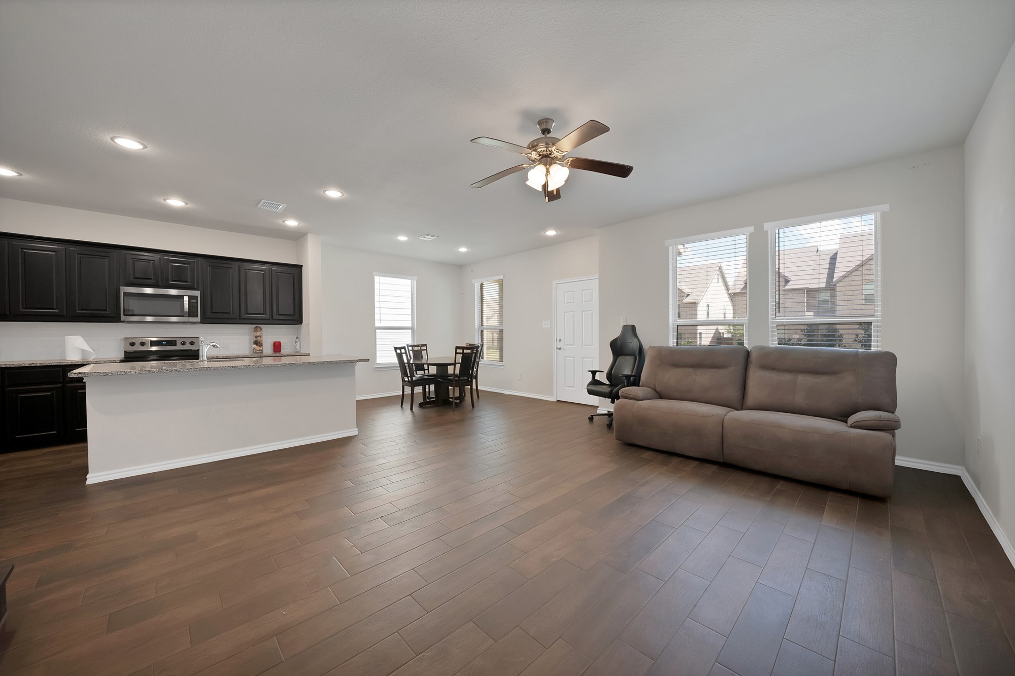 422 Milverton Drive Fort Worth TX 76036