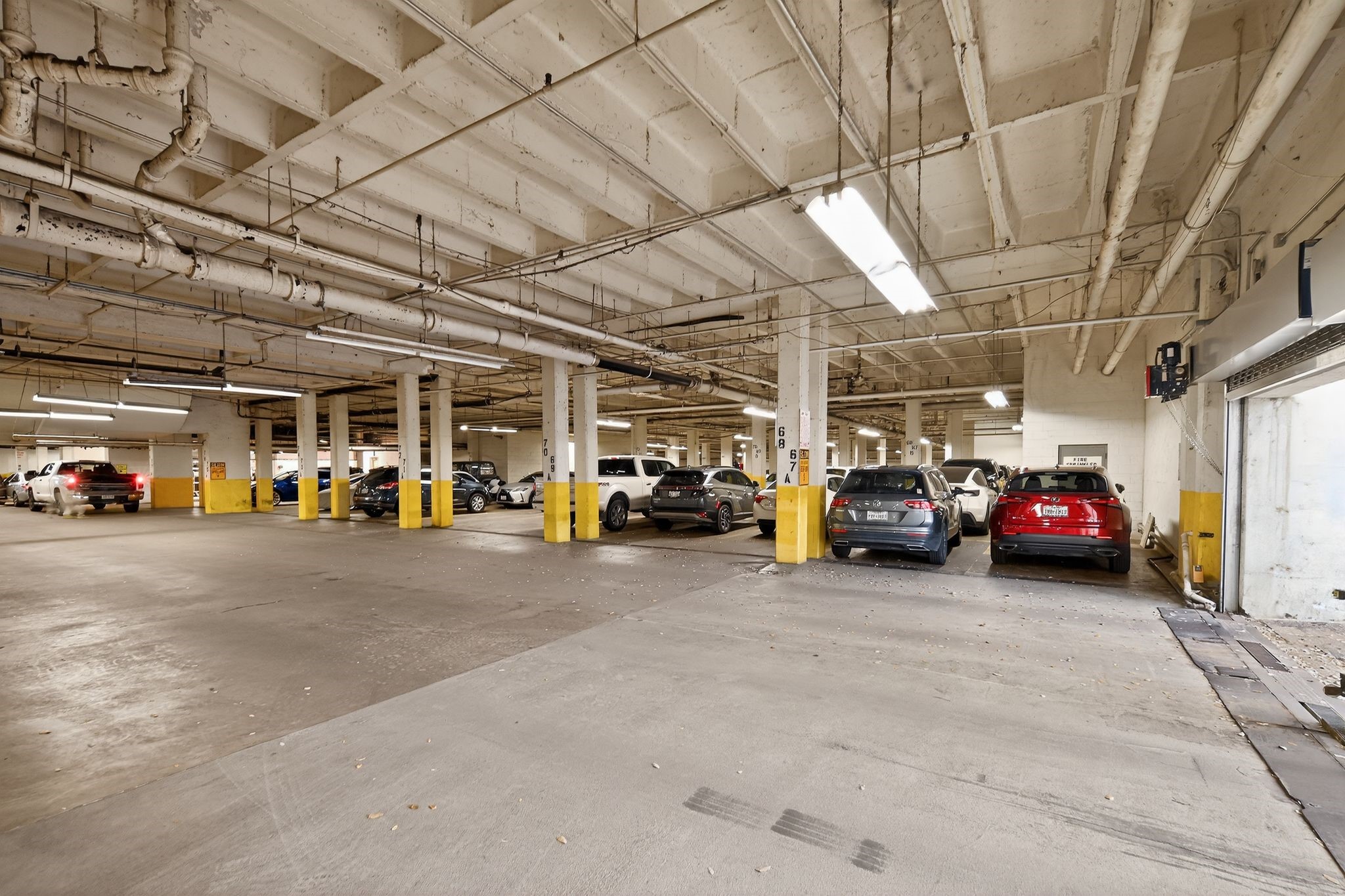 6211 W Northwest Highway Dallas TX 75225