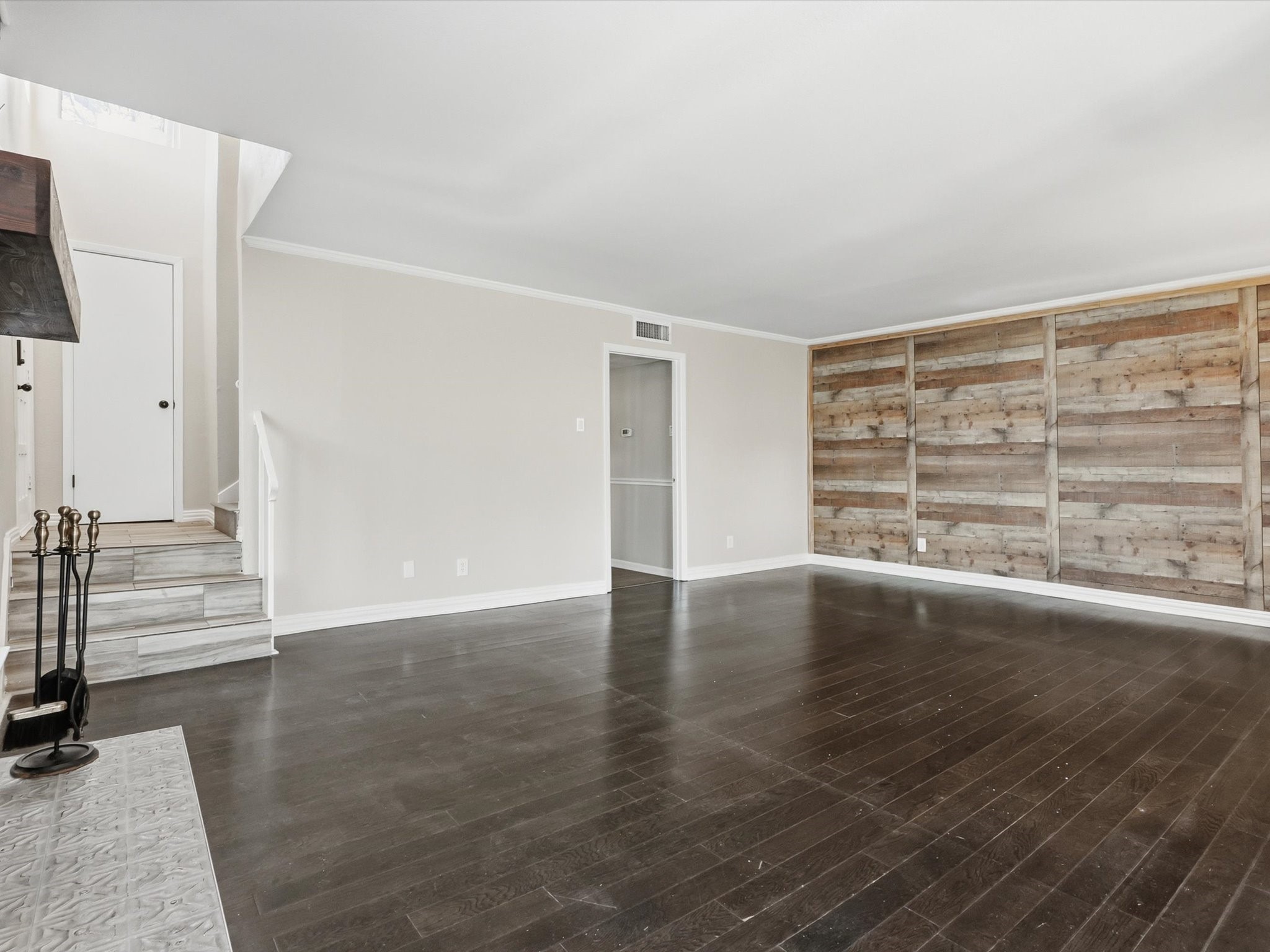 2713 Meadowstone Court Carrollton TX 75006