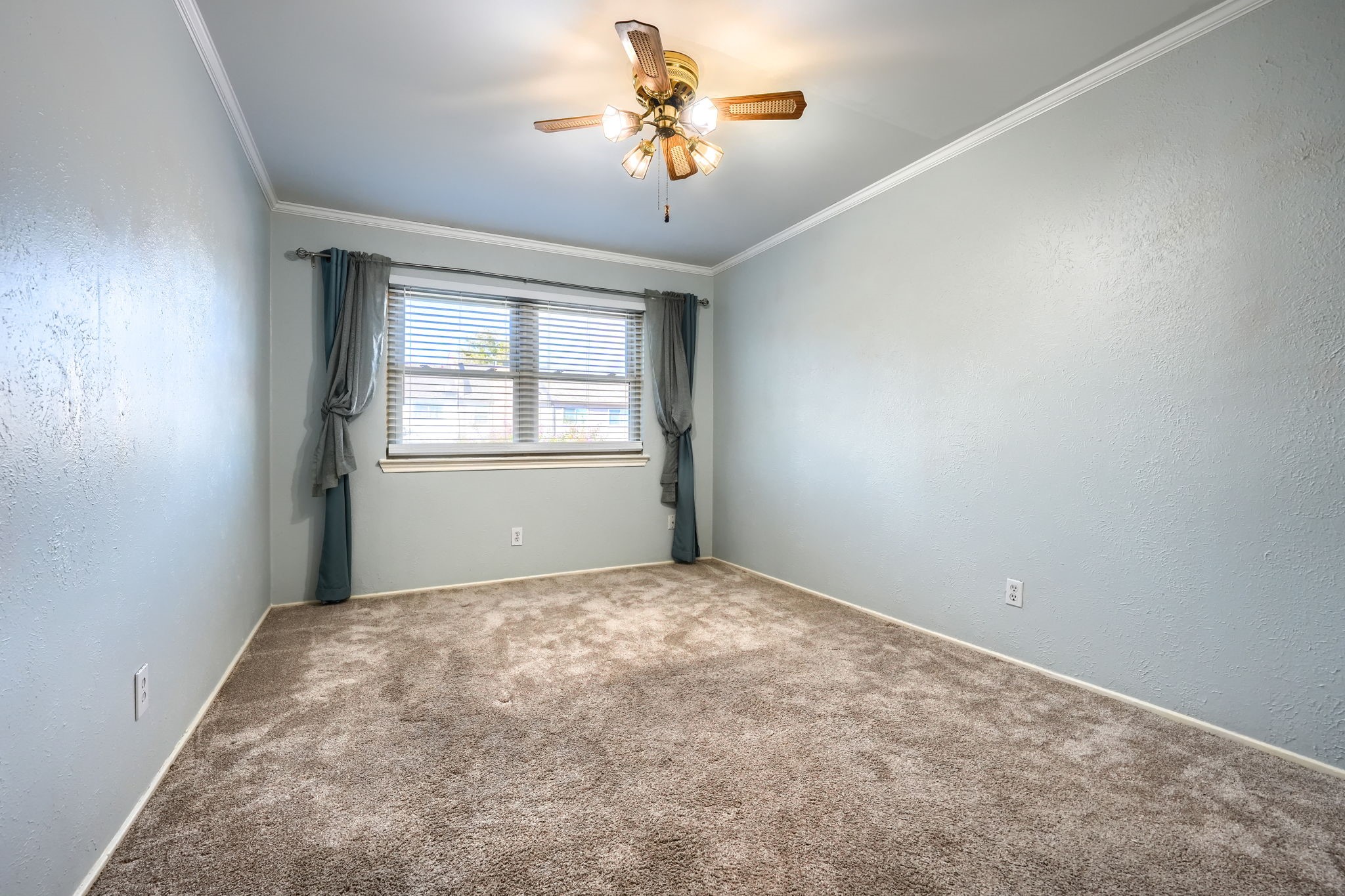 607 Trailwood Court Garland TX 75043