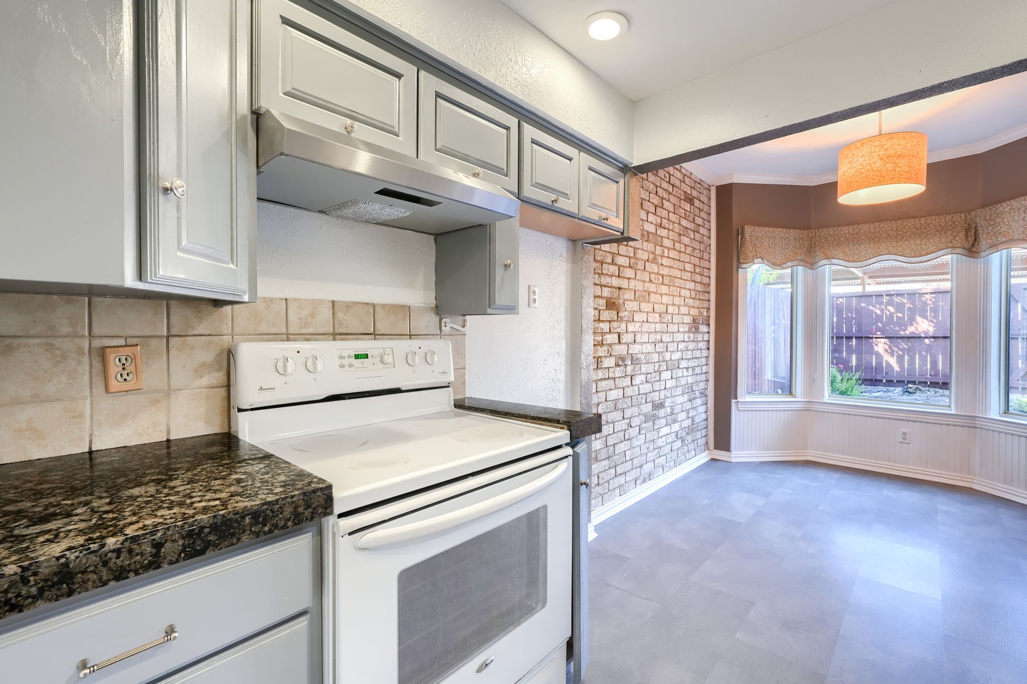 607 Trailwood Court Garland TX 75043