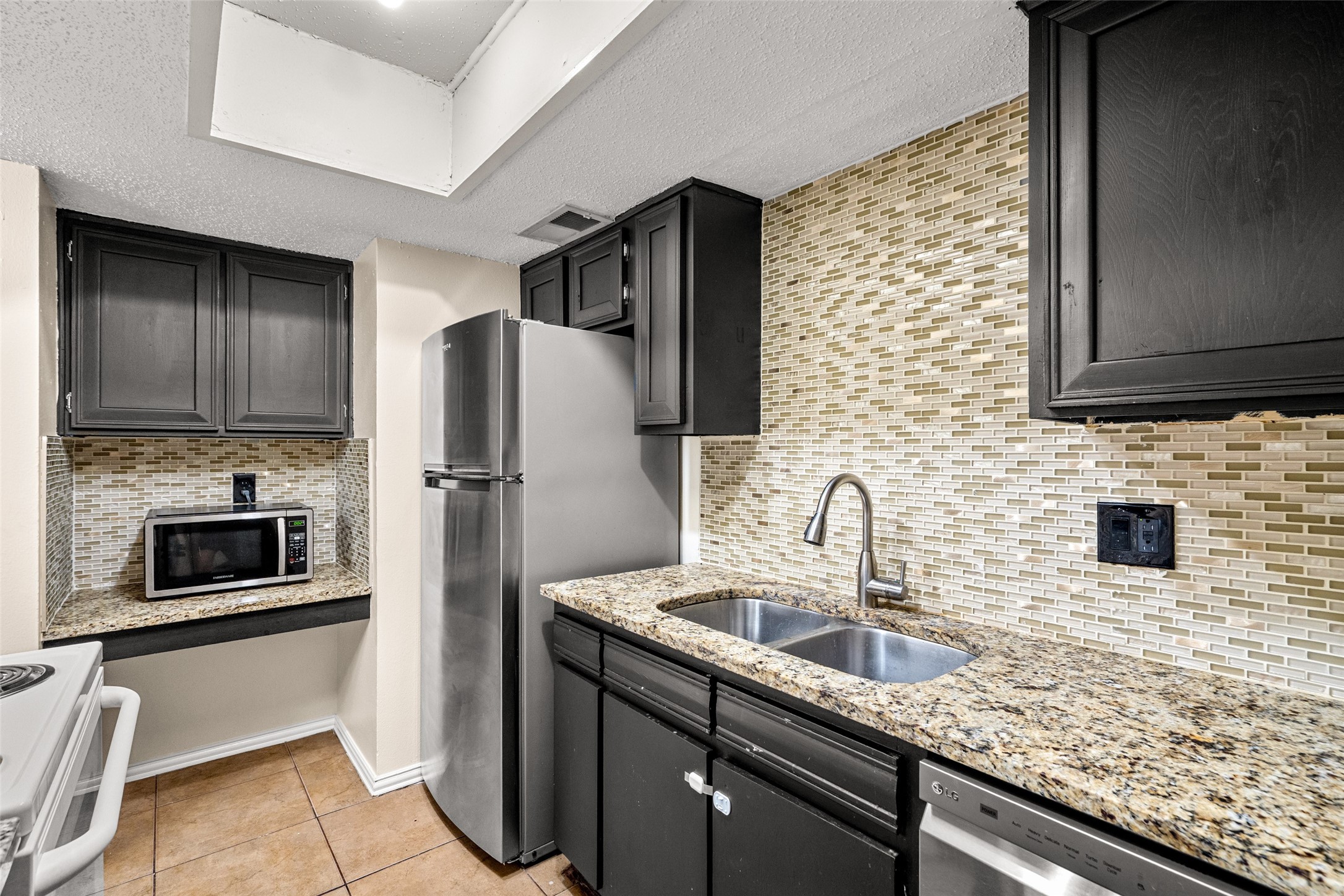 5903 Harvest Hill Road Dallas TX 75230