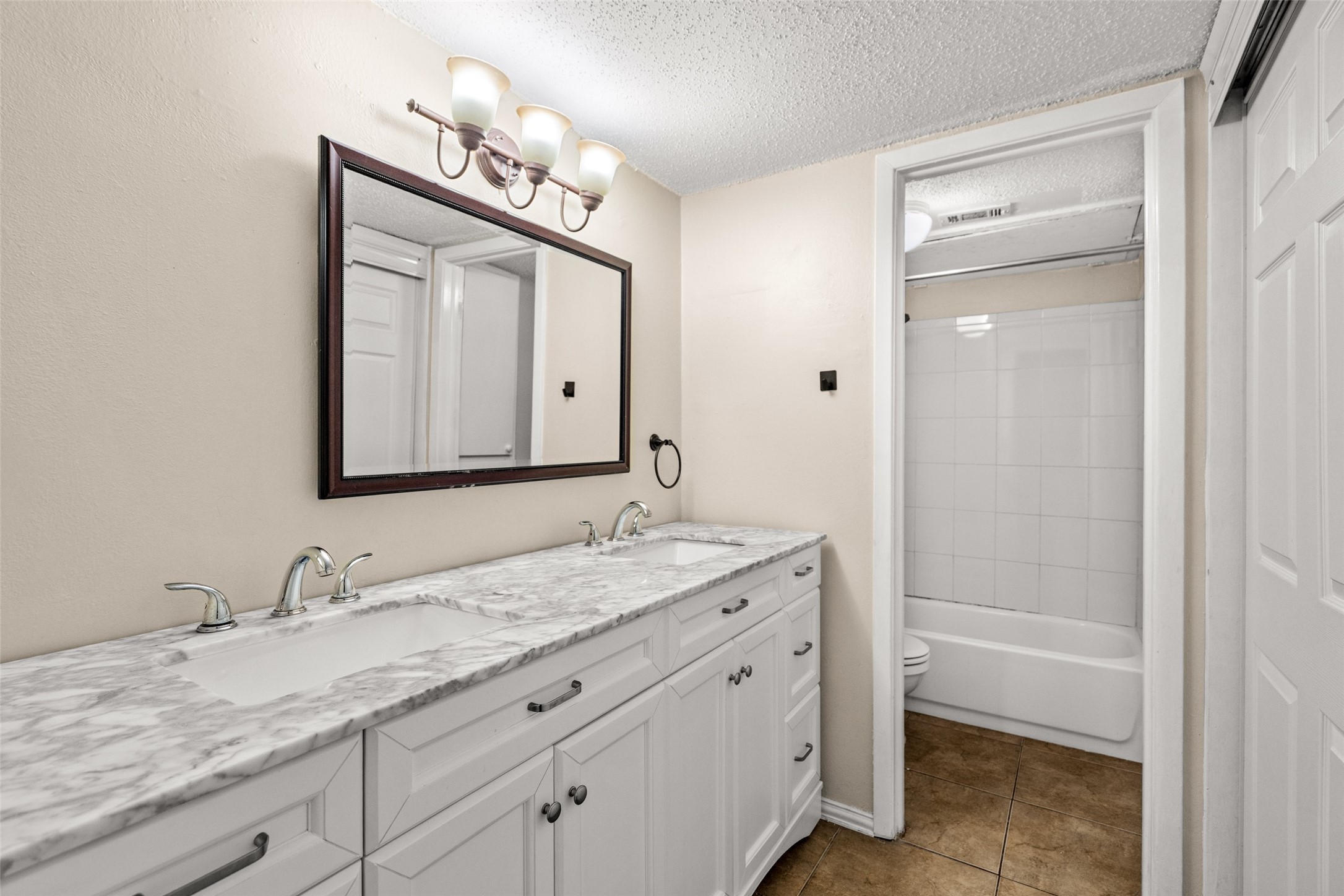 5903 Harvest Hill Road Dallas TX 75230