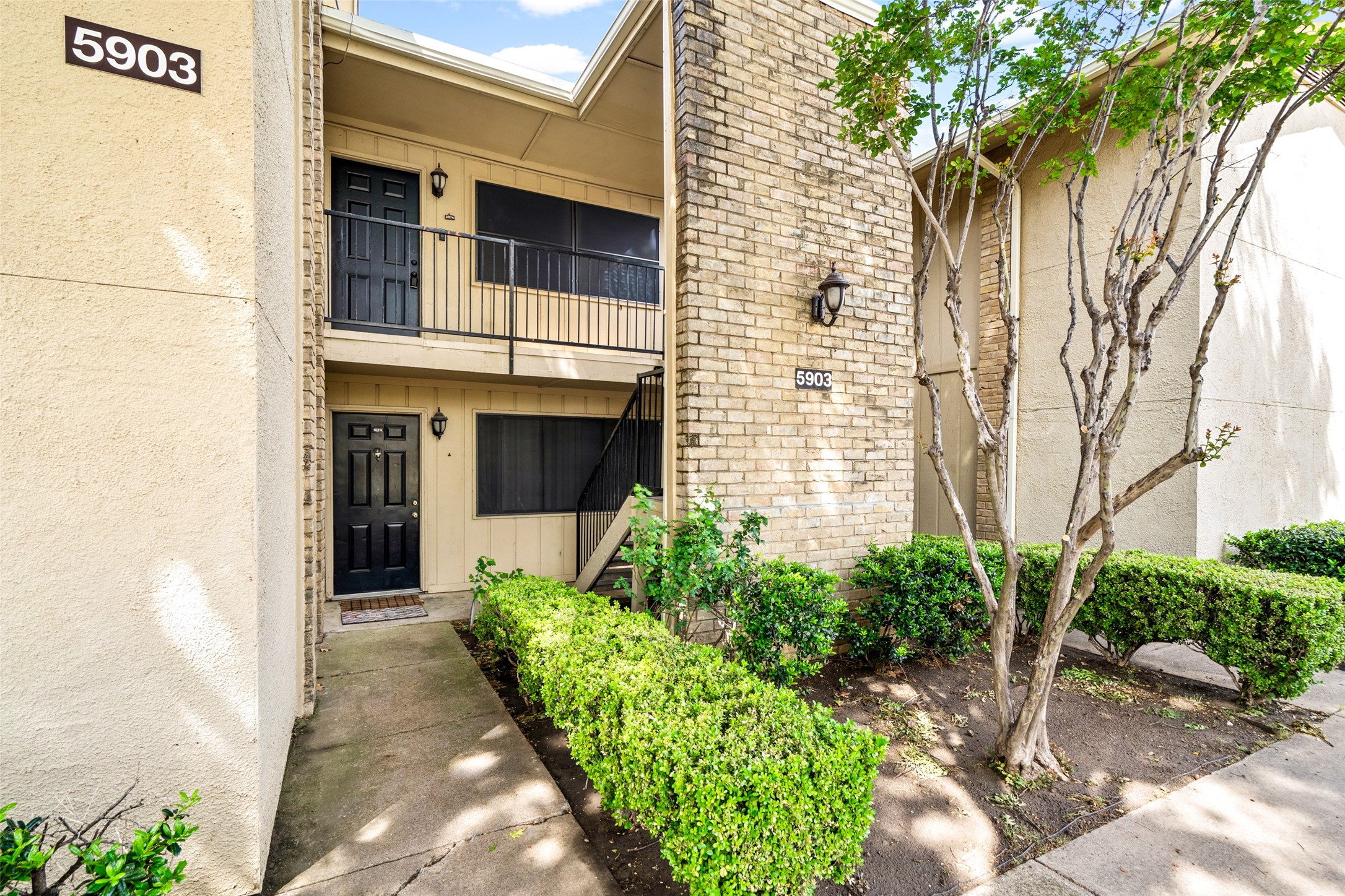 5903 Harvest Hill Road Dallas TX 75230