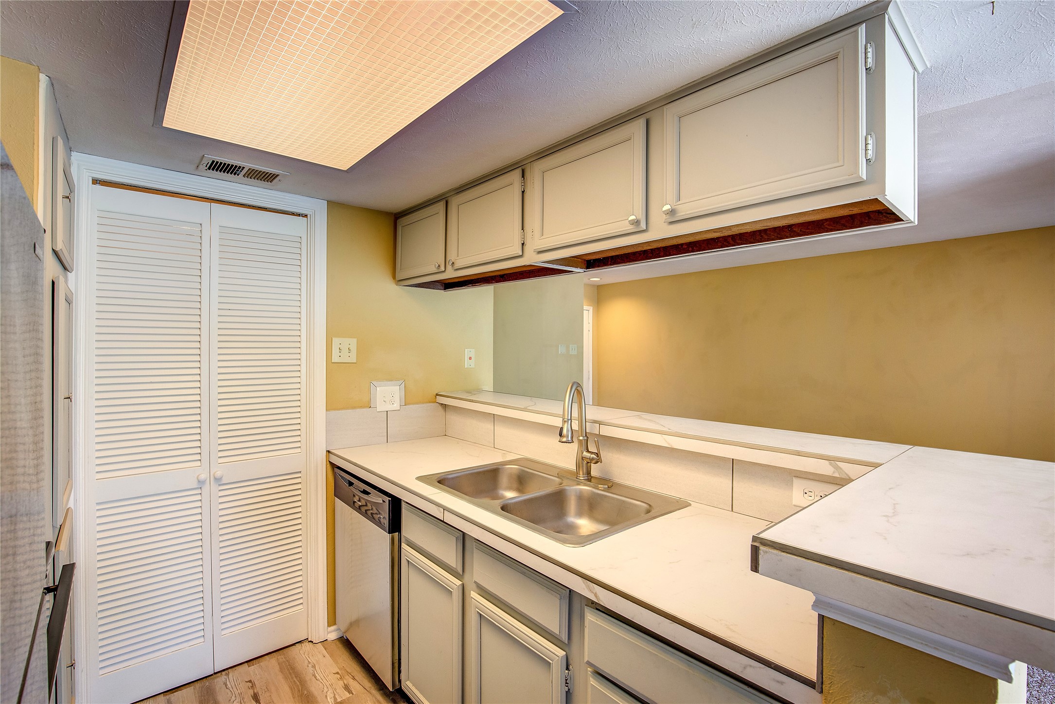 5825 Marvin Loving Drive Garland TX 75043
