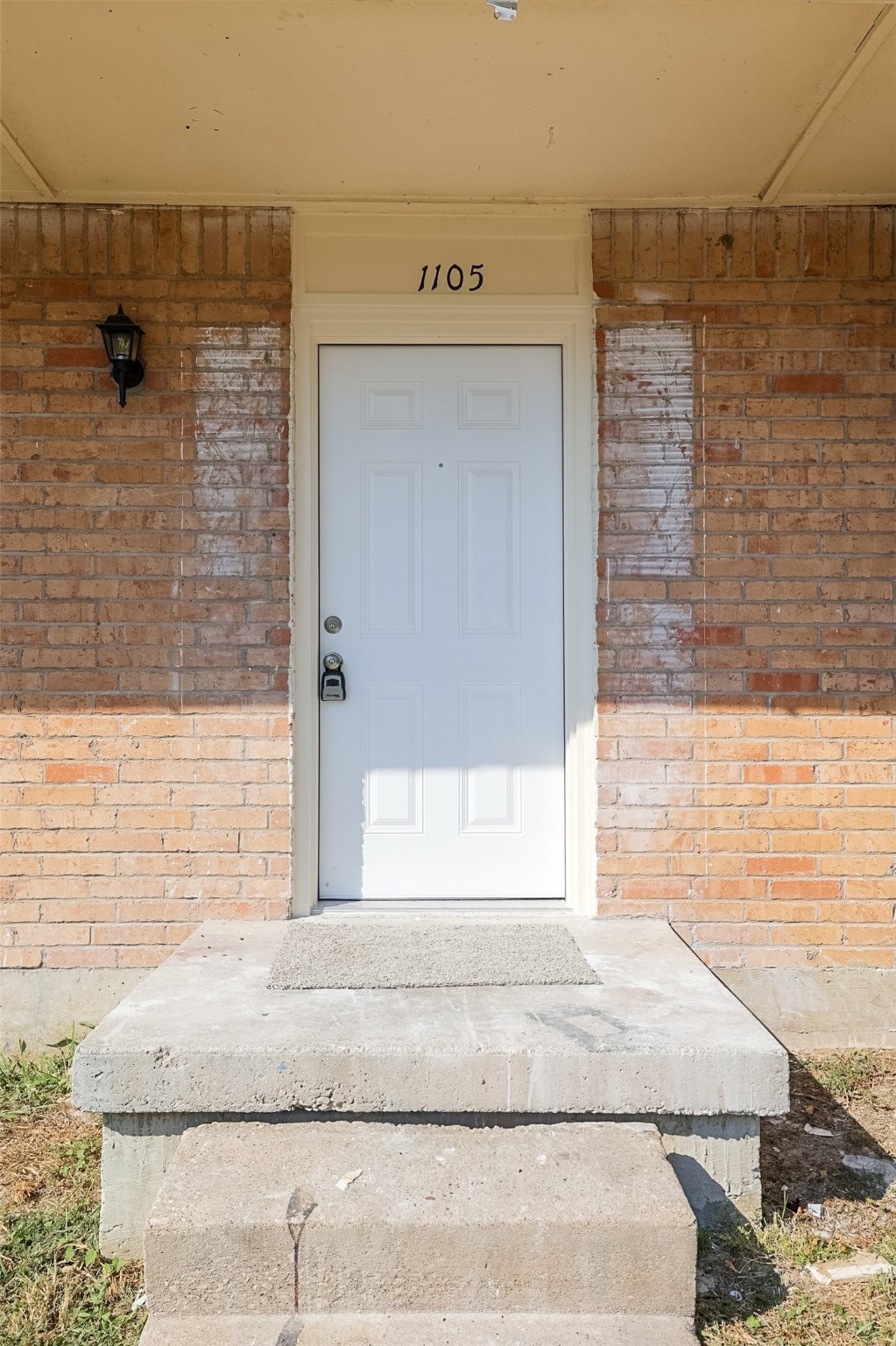 5055 Ridglea Lane Fort Worth TX 76116