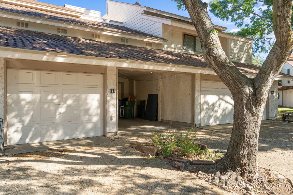 11 Oakbrook Drive Lewisville TX 75057
