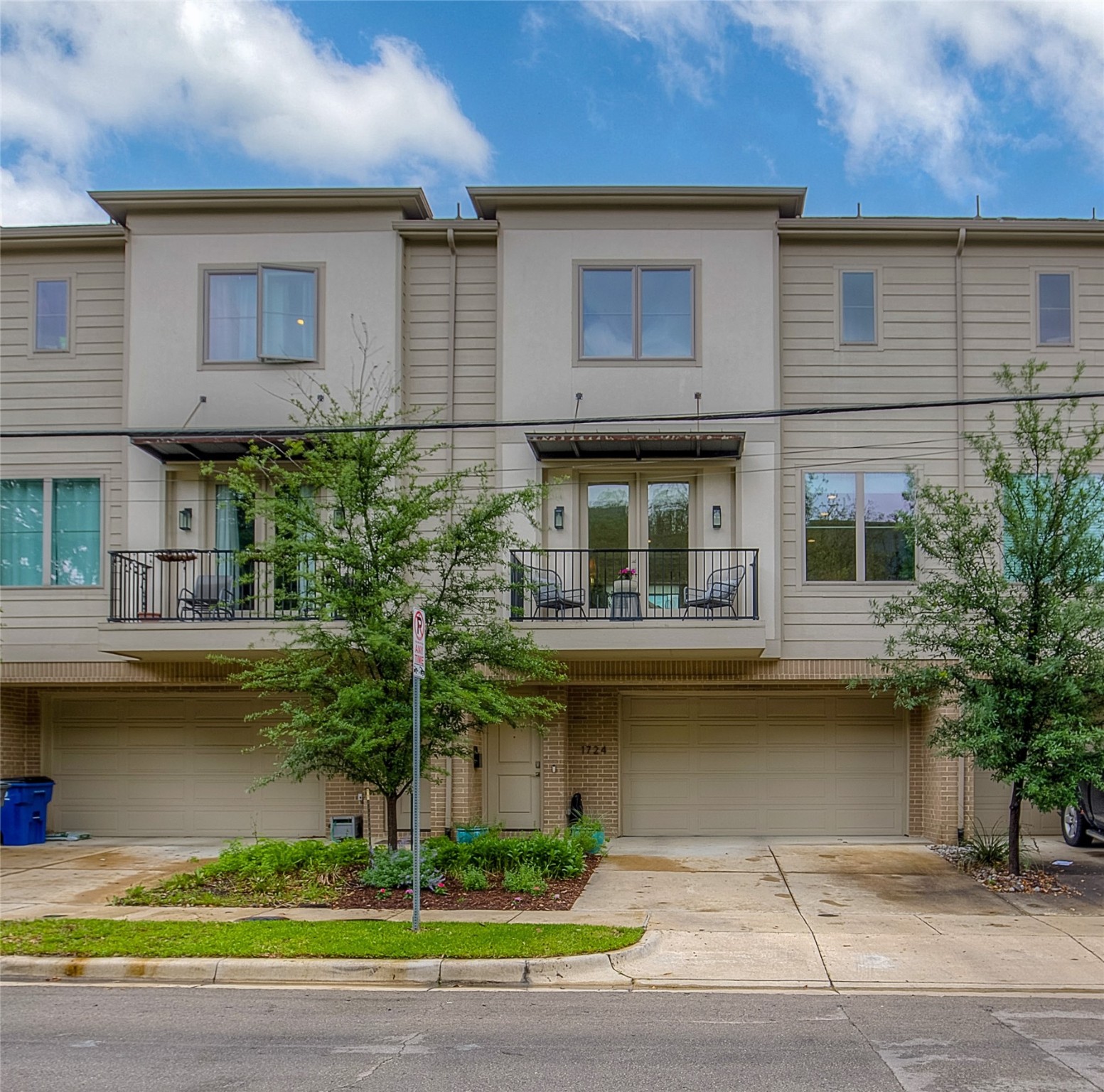 1724 Mary Street Dallas TX 75206