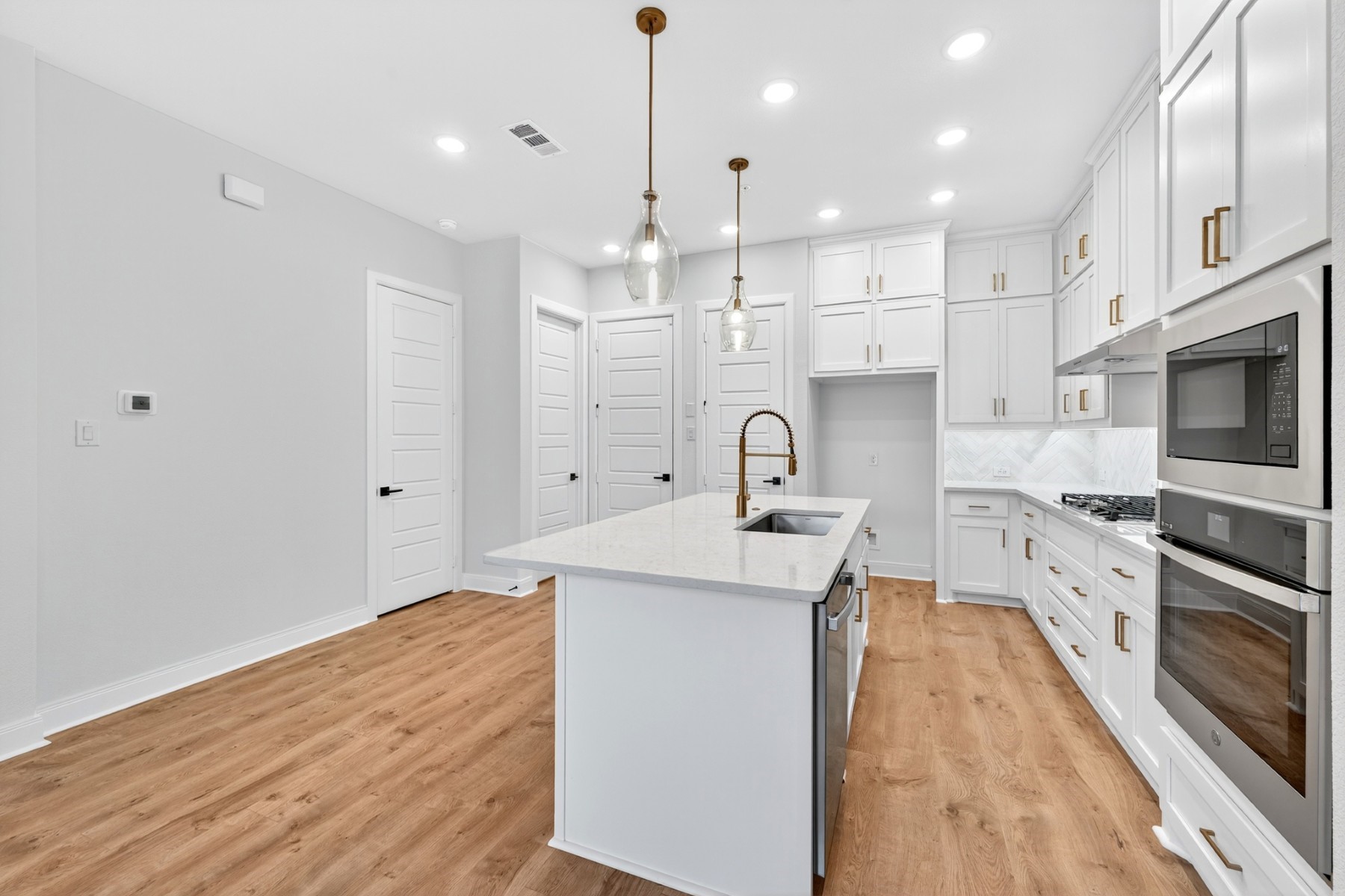 4843 Fuller Court Irving TX 75038