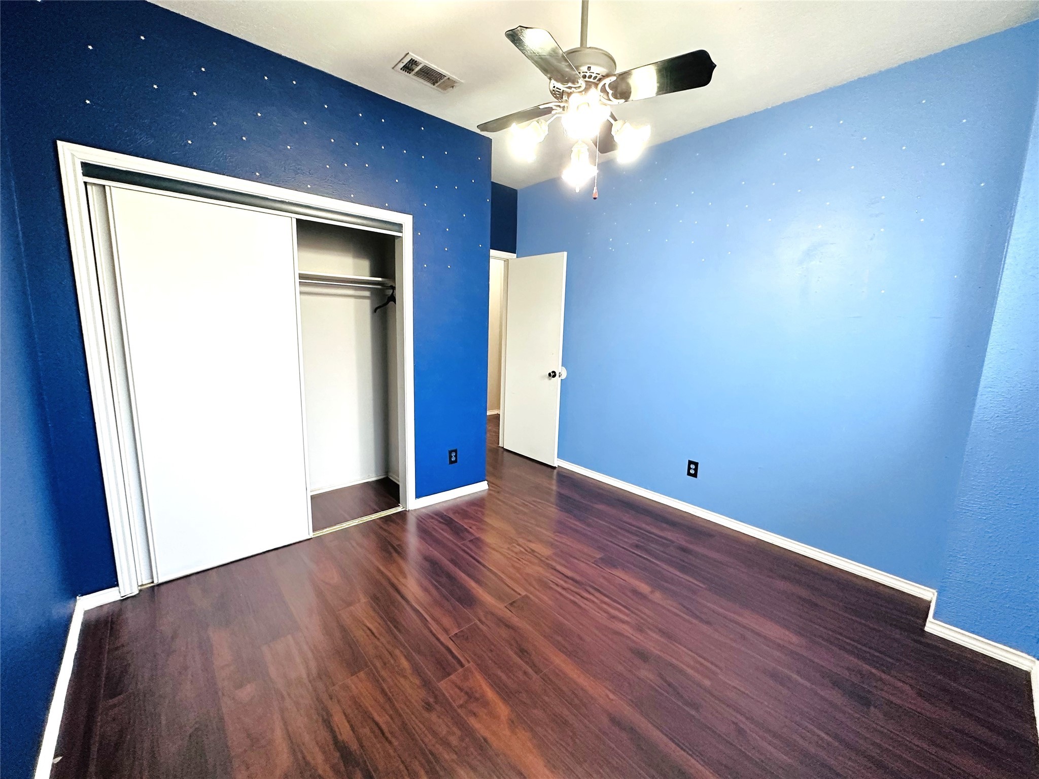 611 Oriole Boulevard Duncanville TX 75116