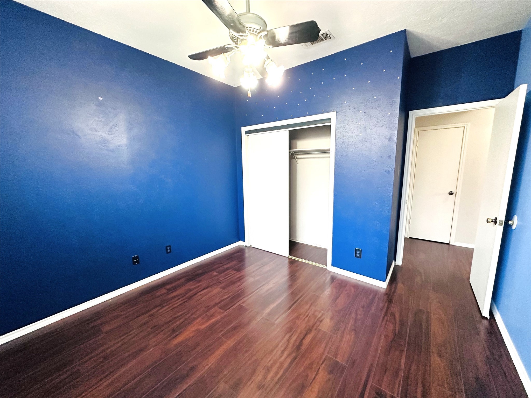 611 Oriole Boulevard Duncanville TX 75116