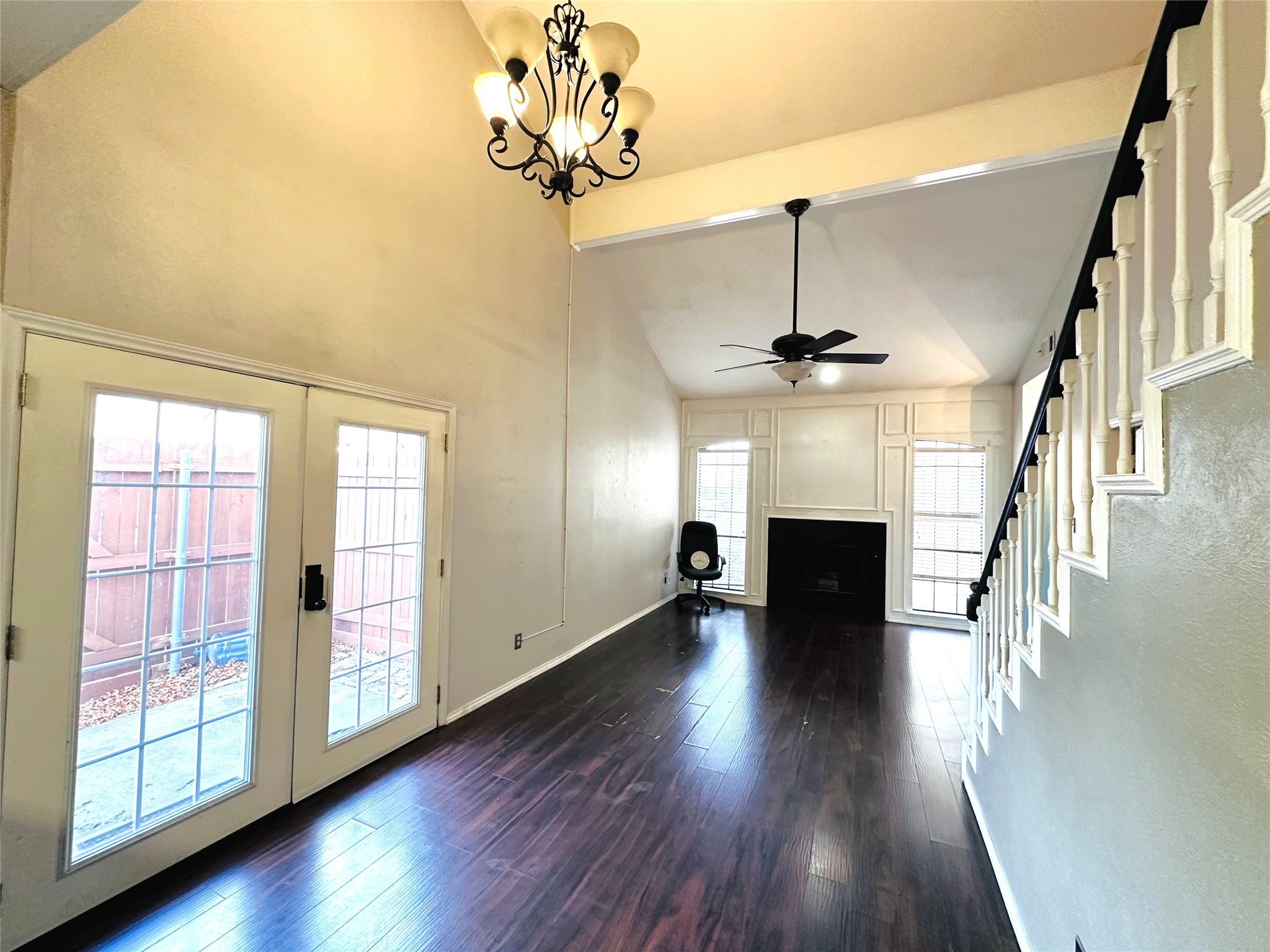 611 Oriole Boulevard Duncanville TX 75116