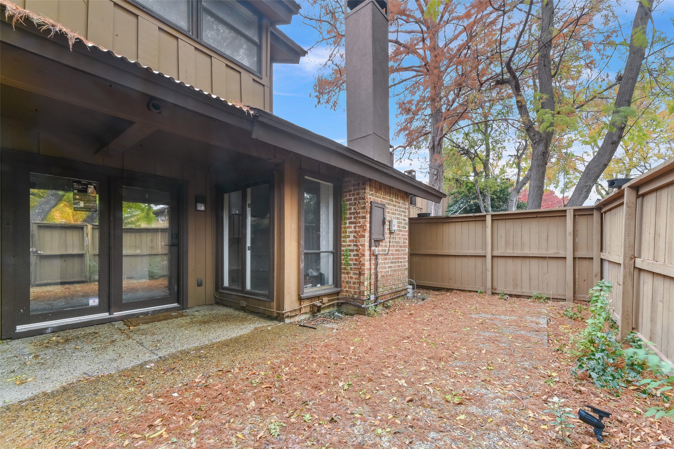 3161 Golden Oak Farmers Branch TX 75234