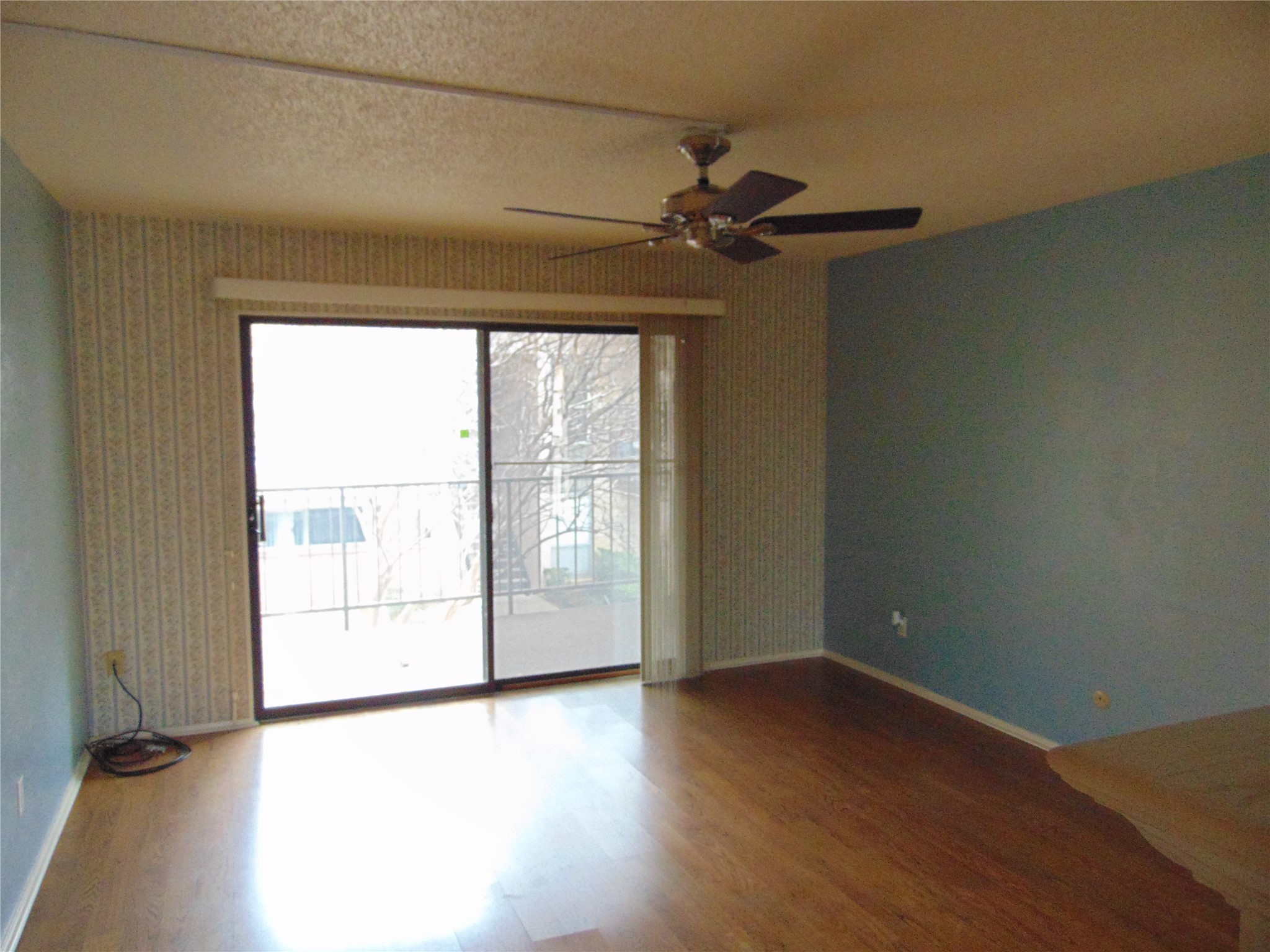 12806 Midway Road Dallas TX 75244