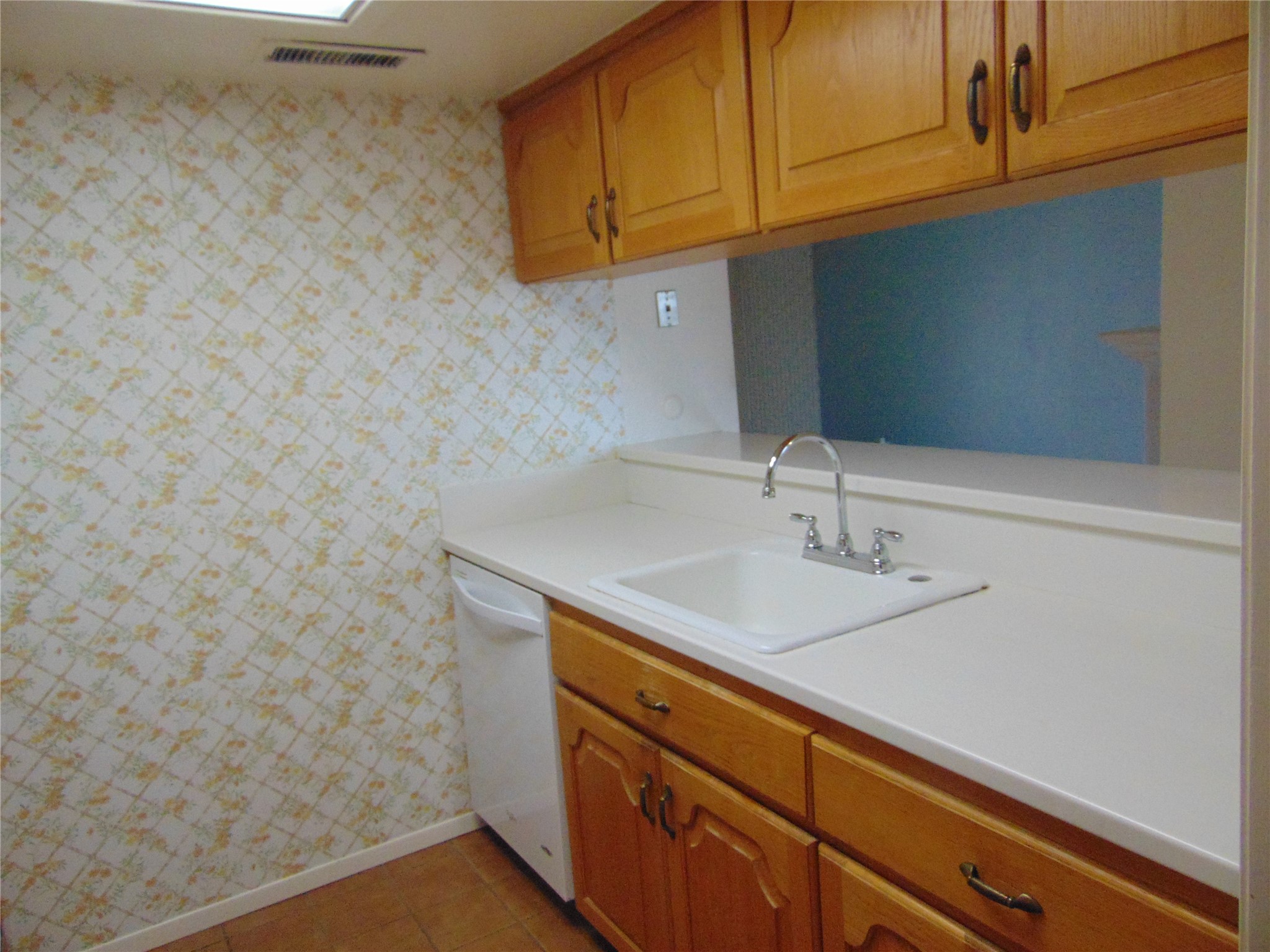 12806 Midway Road Dallas TX 75244