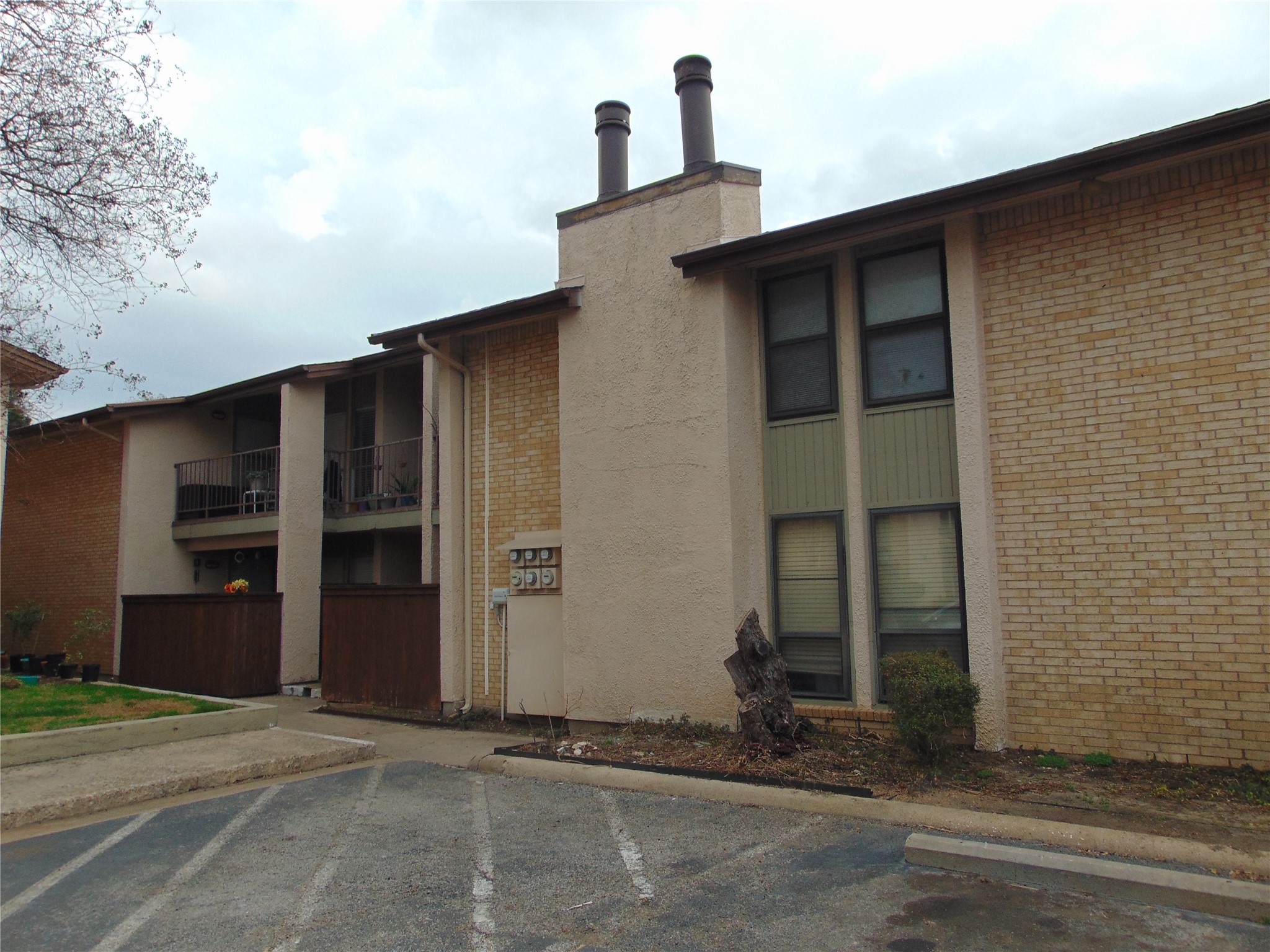 12806 Midway Road Dallas TX 75244