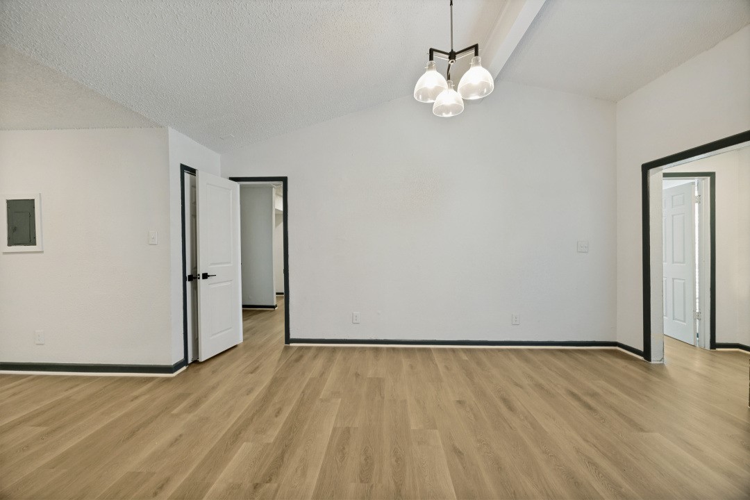 7152 Fair Oaks Avenue Dallas TX 75231