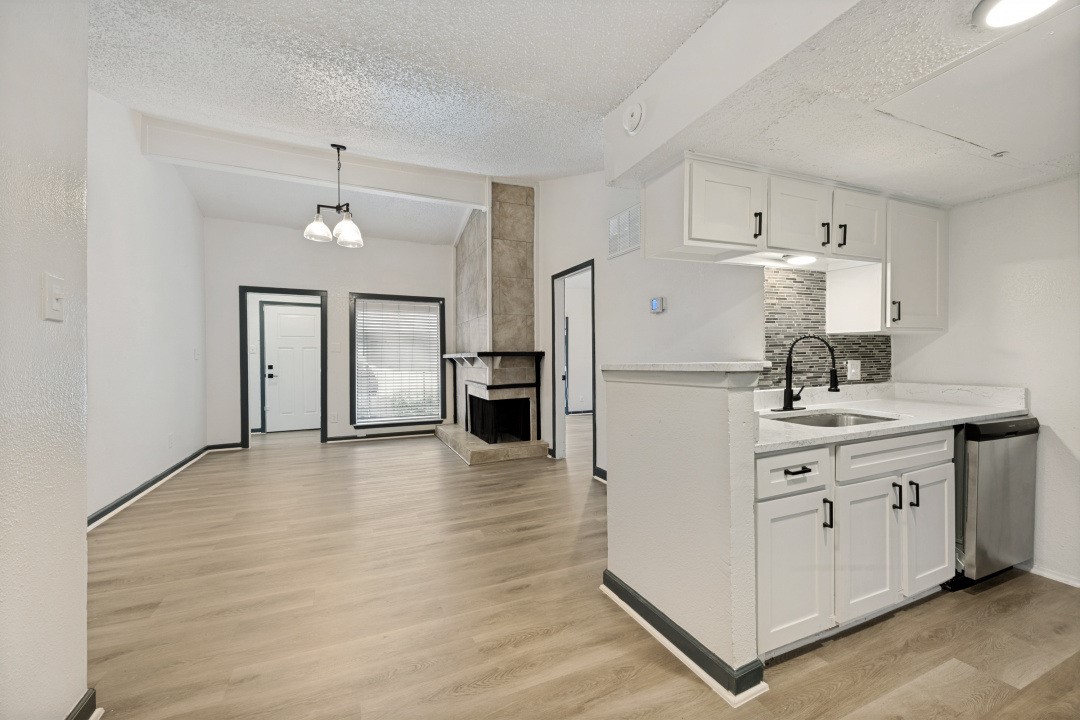 7152 Fair Oaks Avenue Dallas TX 75231
