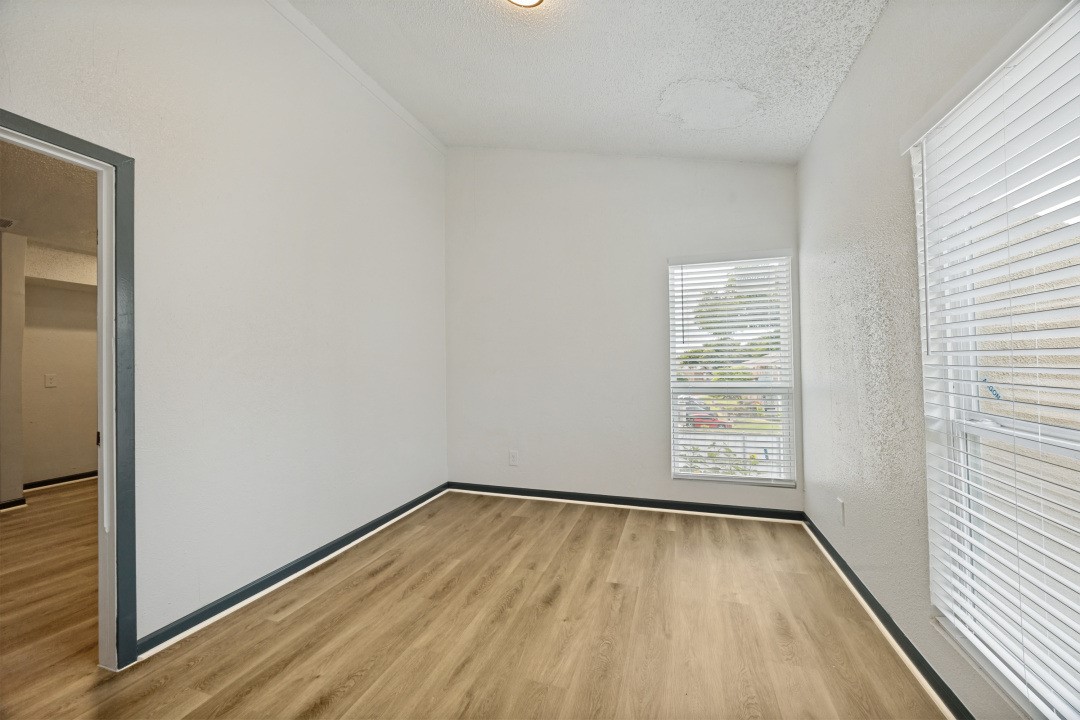 7152 Fair Oaks Avenue Dallas TX 75231