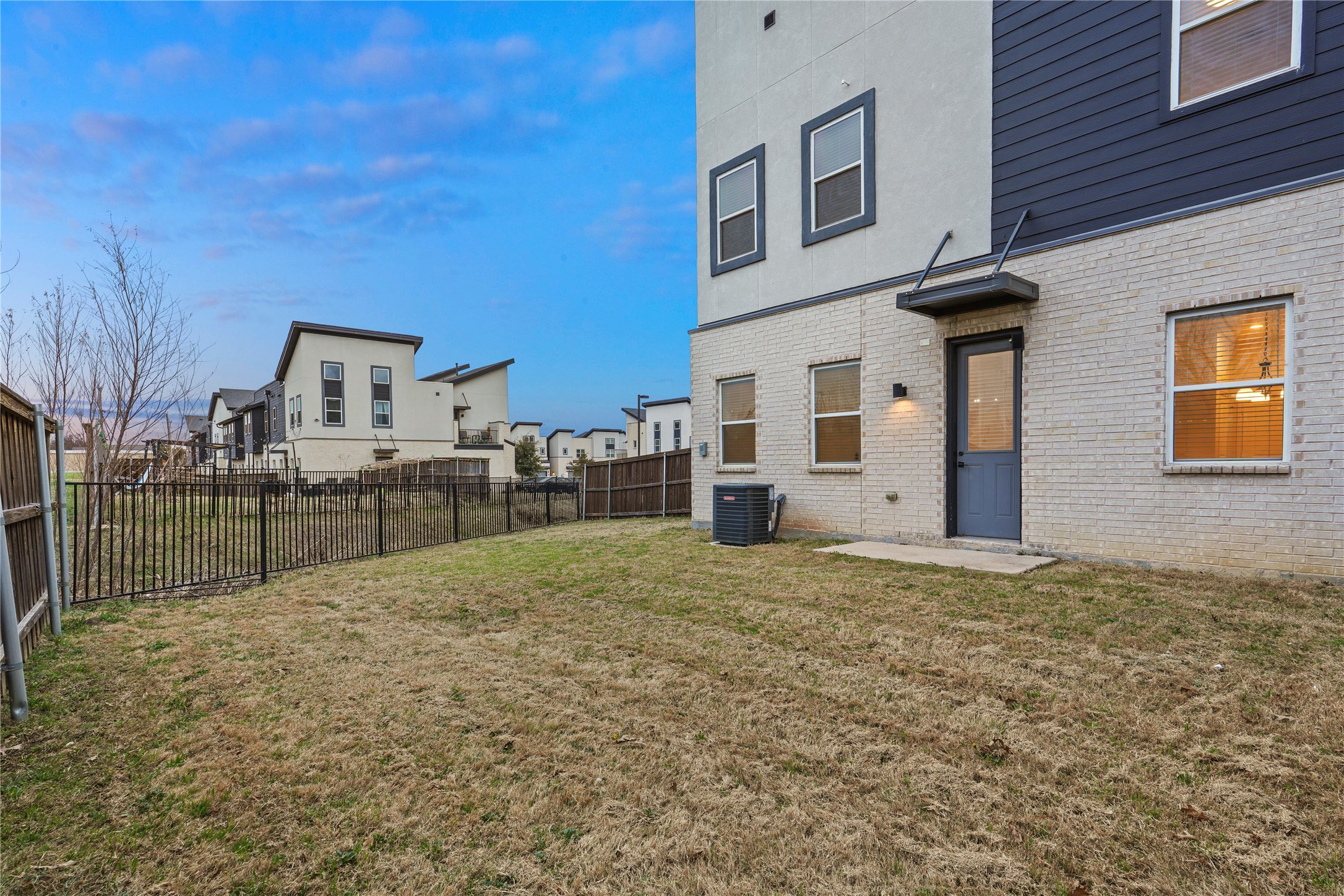 1936 Bethlehem Street Irving TX 75061