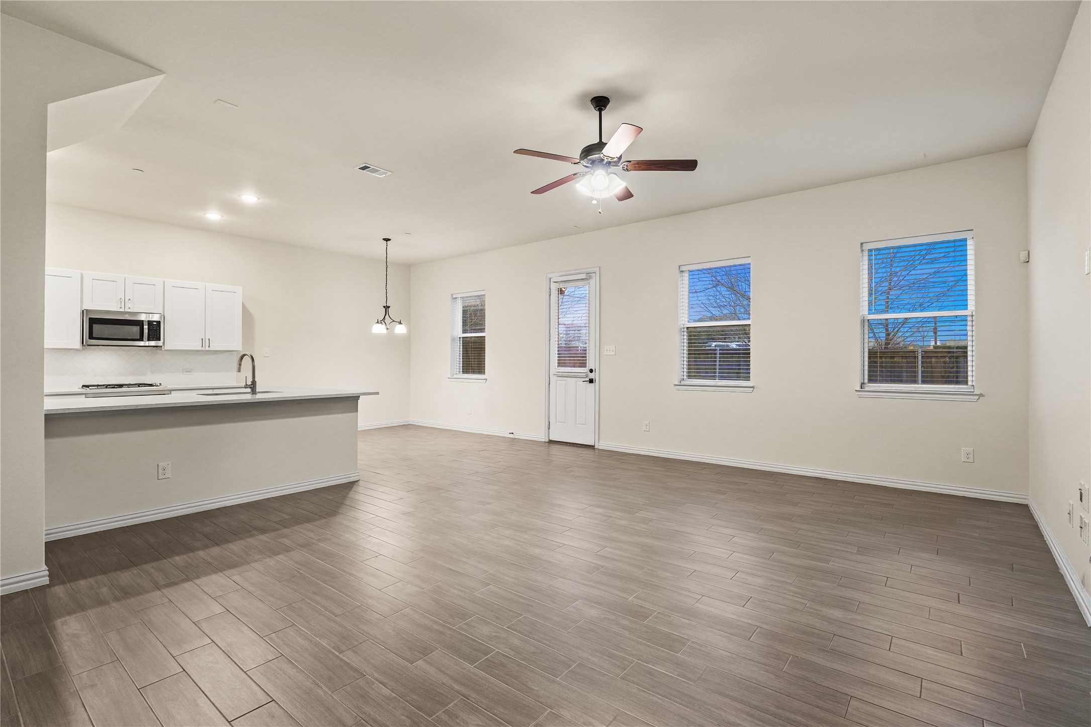 1936 Bethlehem Street Irving TX 75061