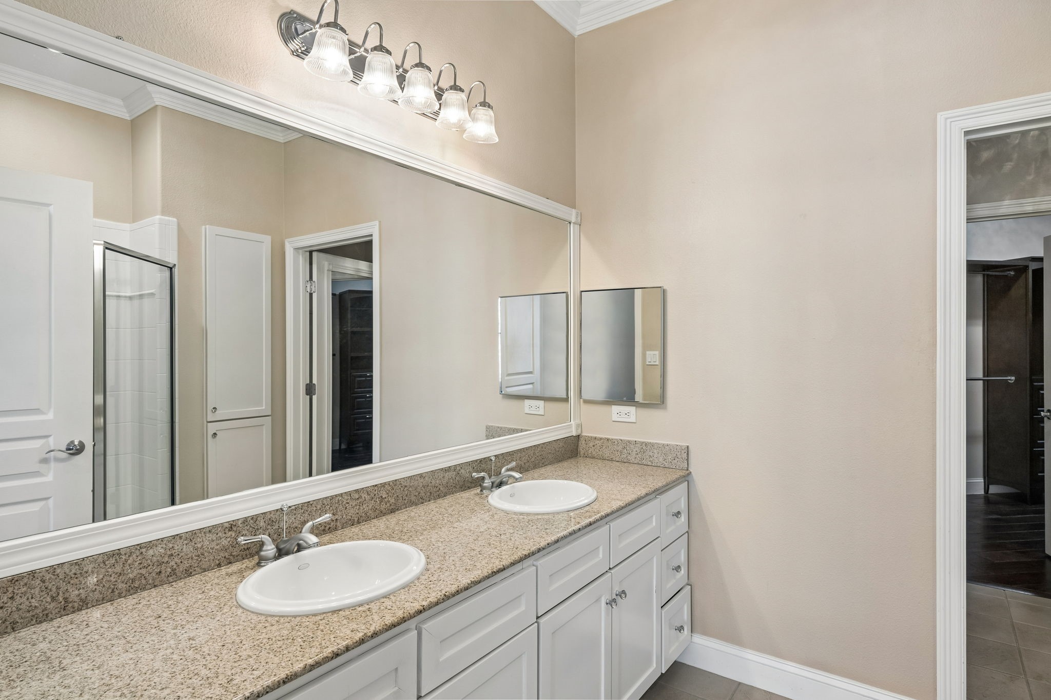 330 Las Colinas Boulevard E Irving TX 75039