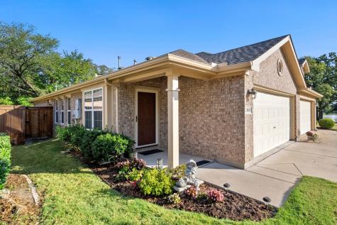 2421 Ravenwood Court Mansfield TX 76063