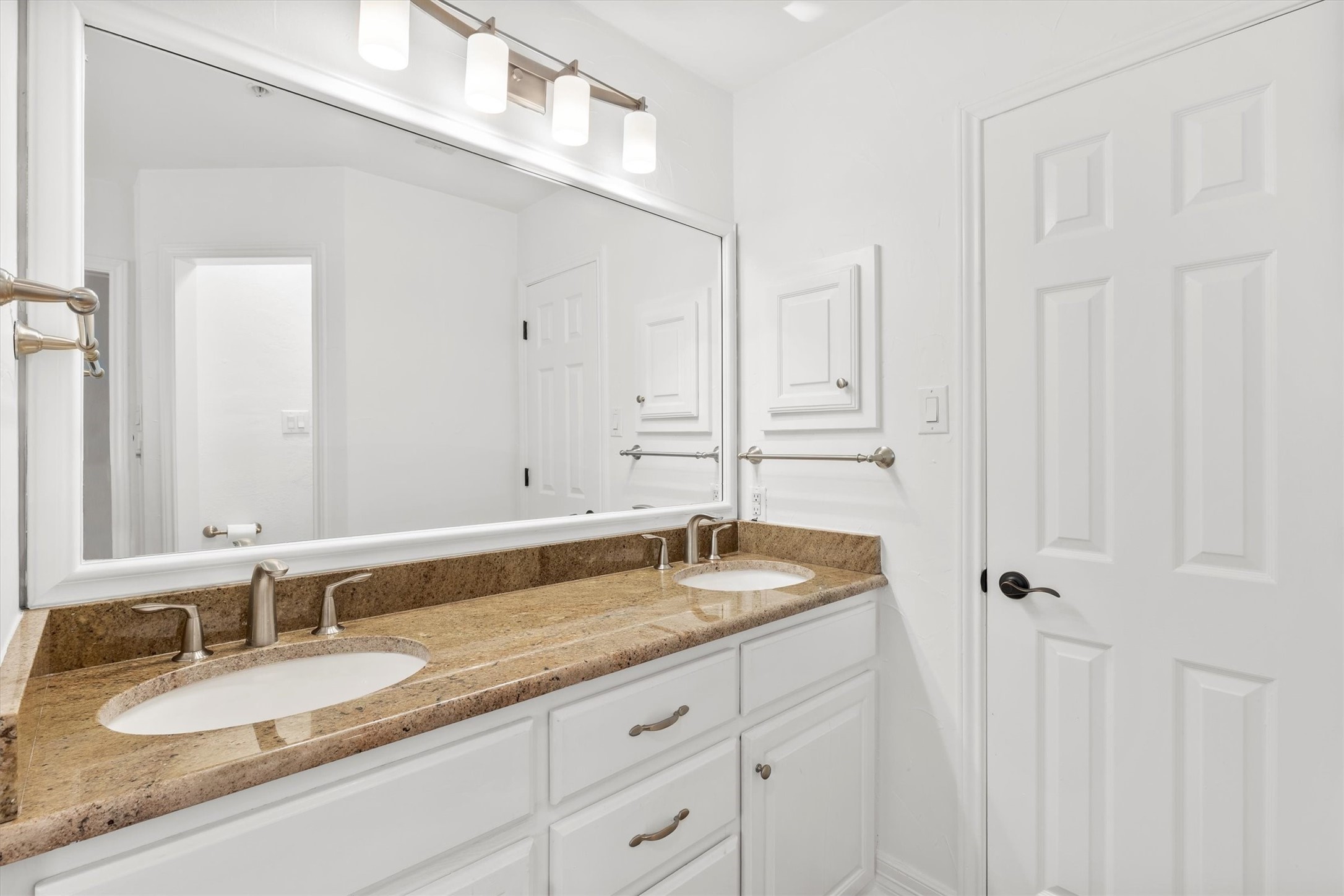 5565 Preston Oaks Road Dallas TX 75254