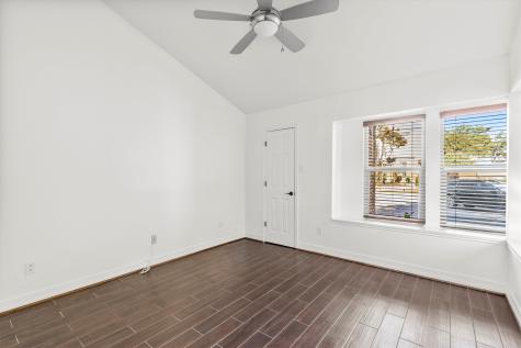 5565 Preston Oaks Road Dallas TX 75254