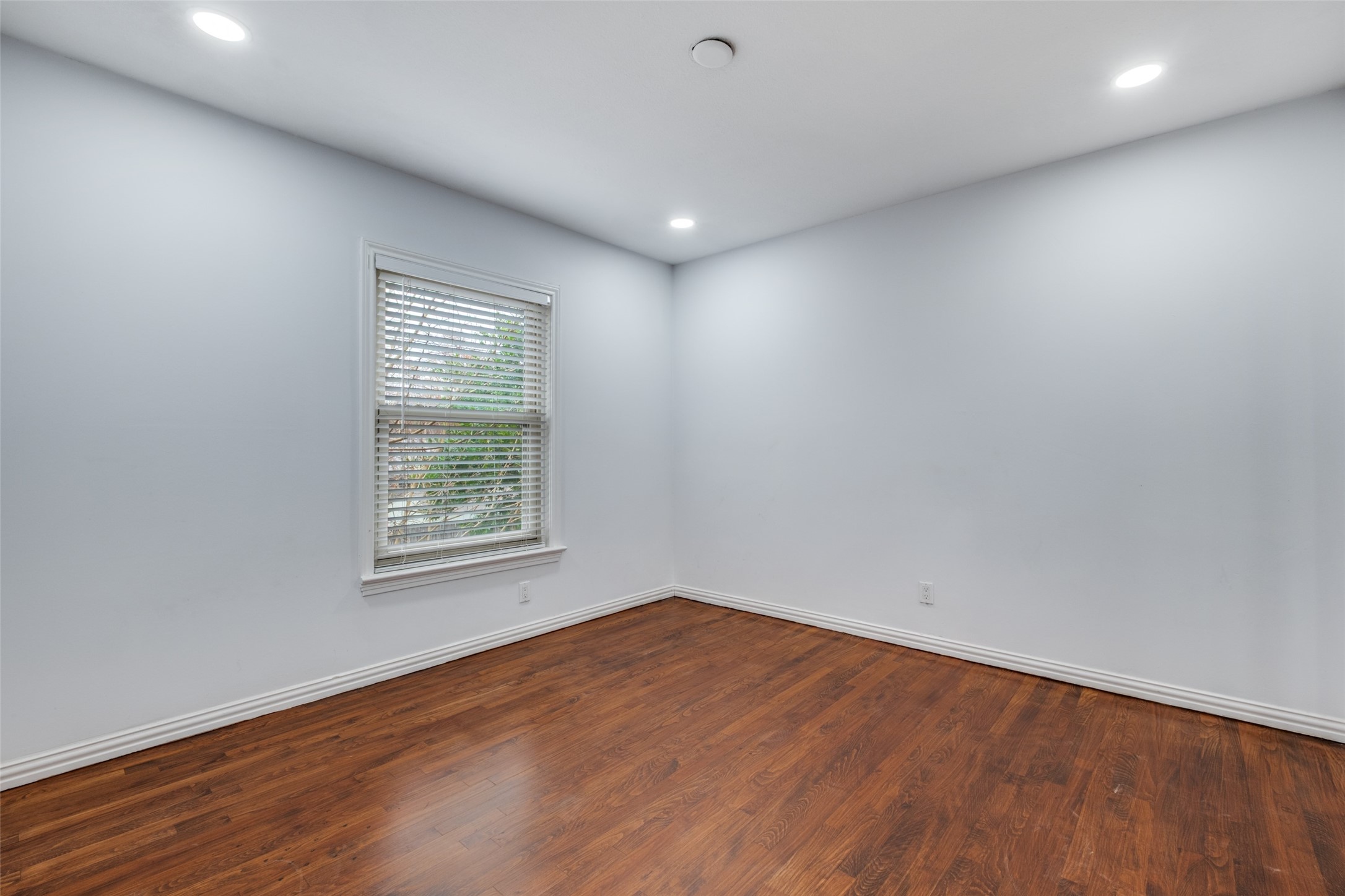 6488 Bordeaux Avenue Dallas TX 75209