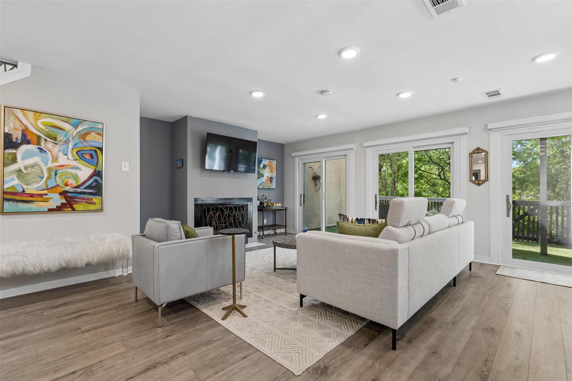 9605 Robin Song Dallas TX 75243