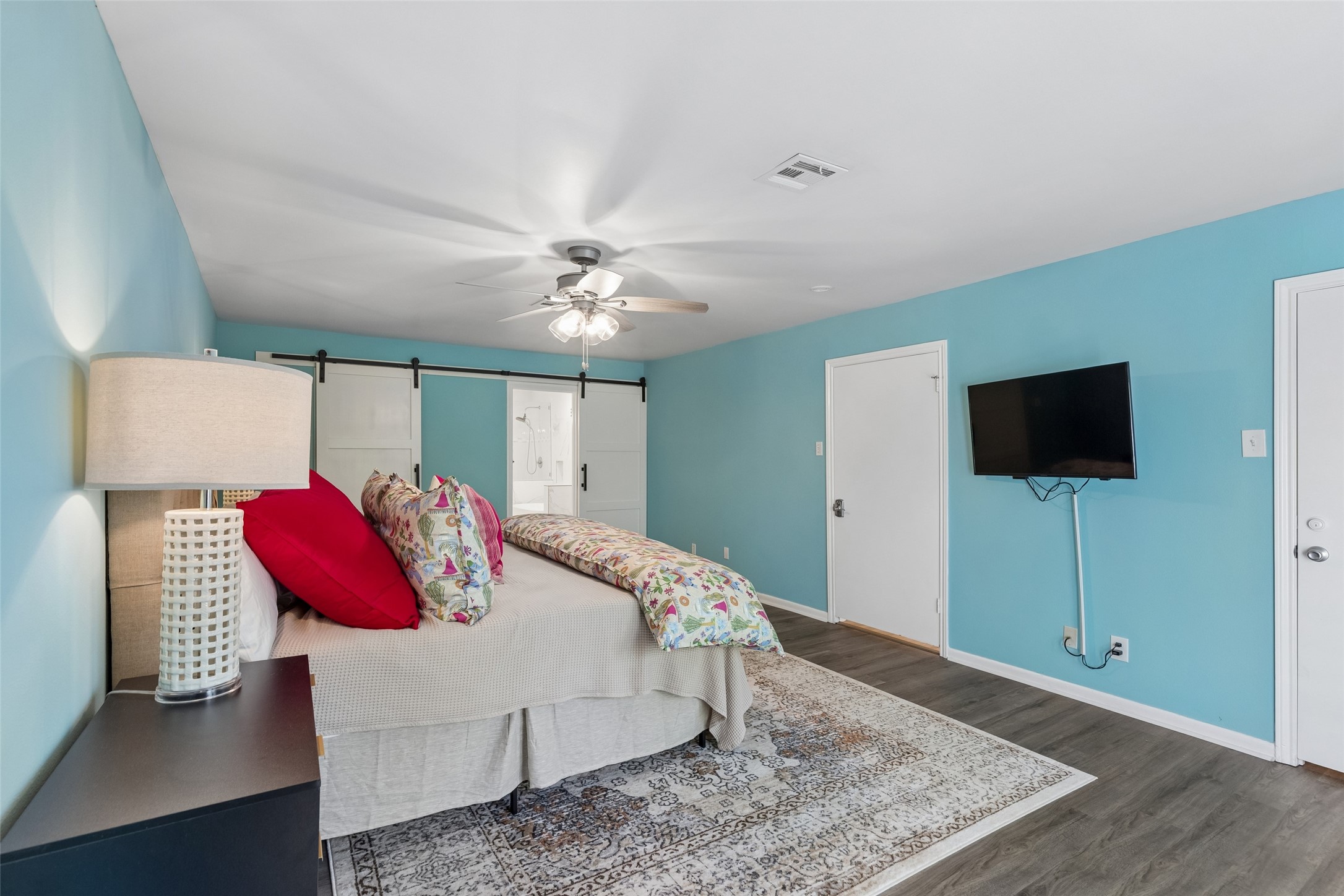 9605 Robin Song Dallas TX 75243