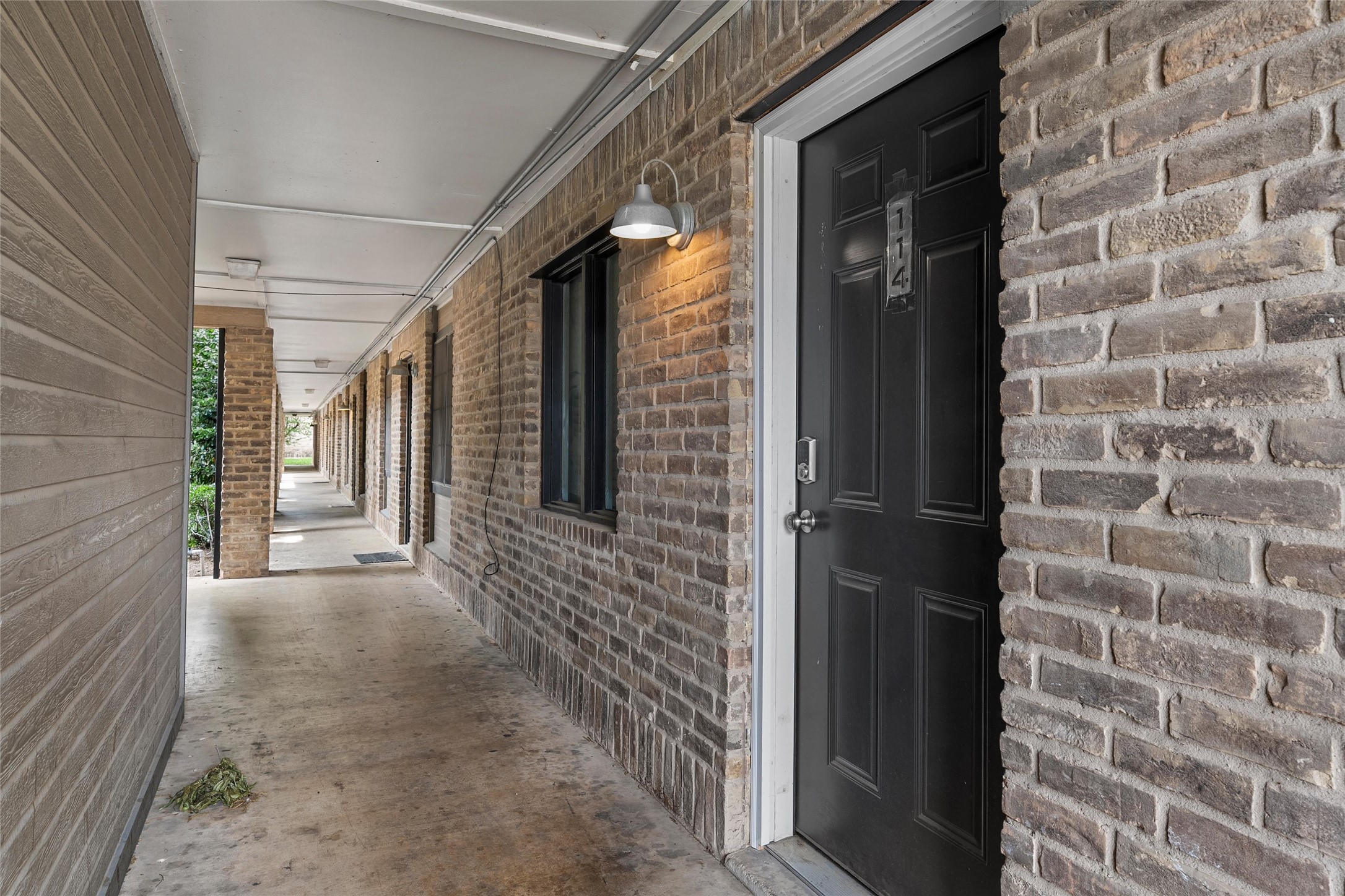 1421 S 12th Street Waco TX 76706