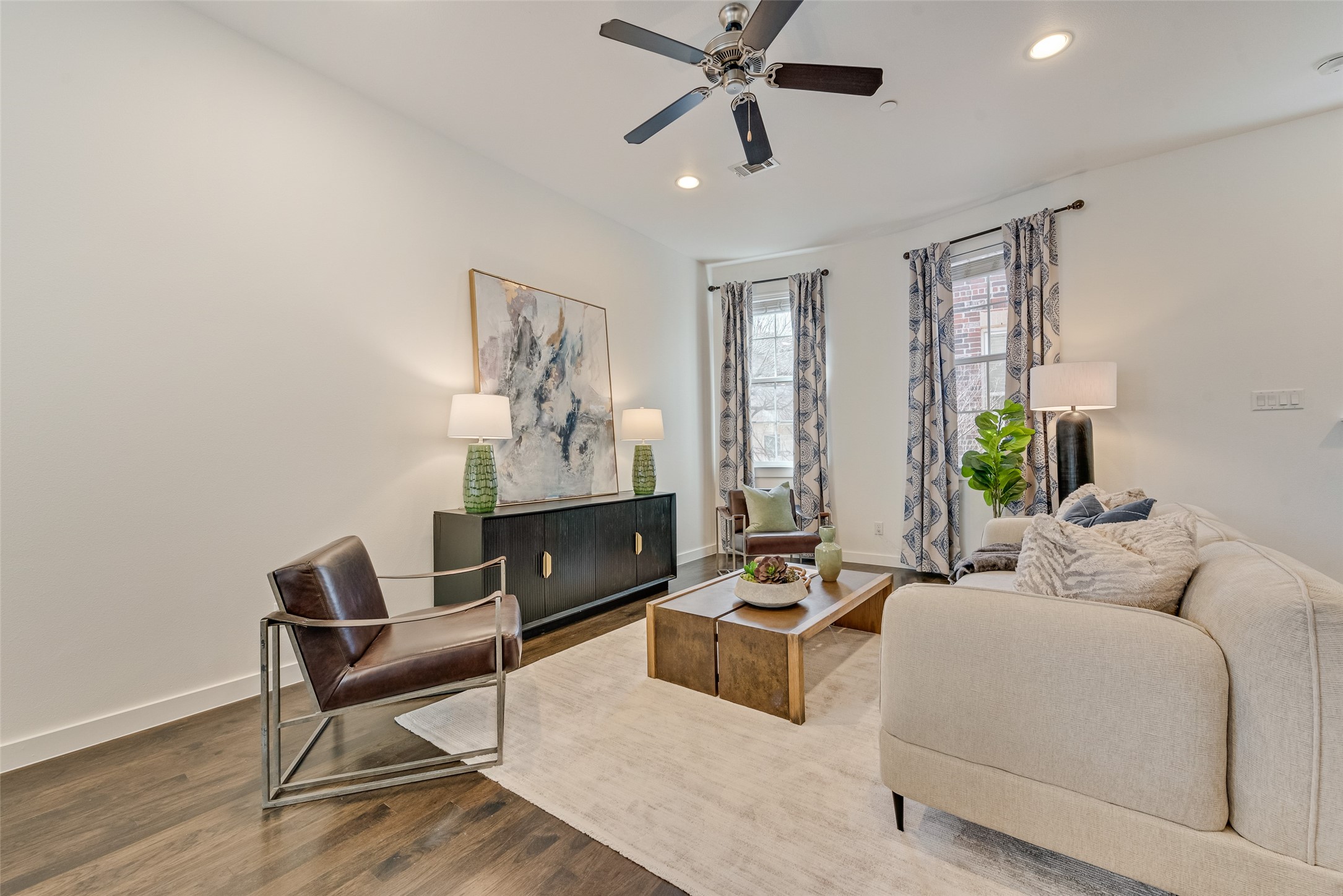 3200 Ross Avenue Dallas TX 75204
