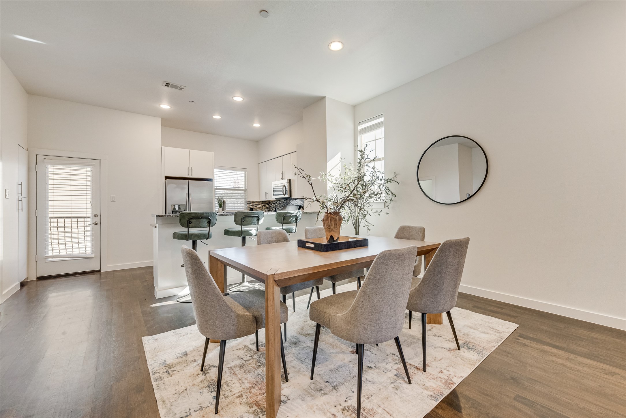 3200 Ross Avenue Dallas TX 75204