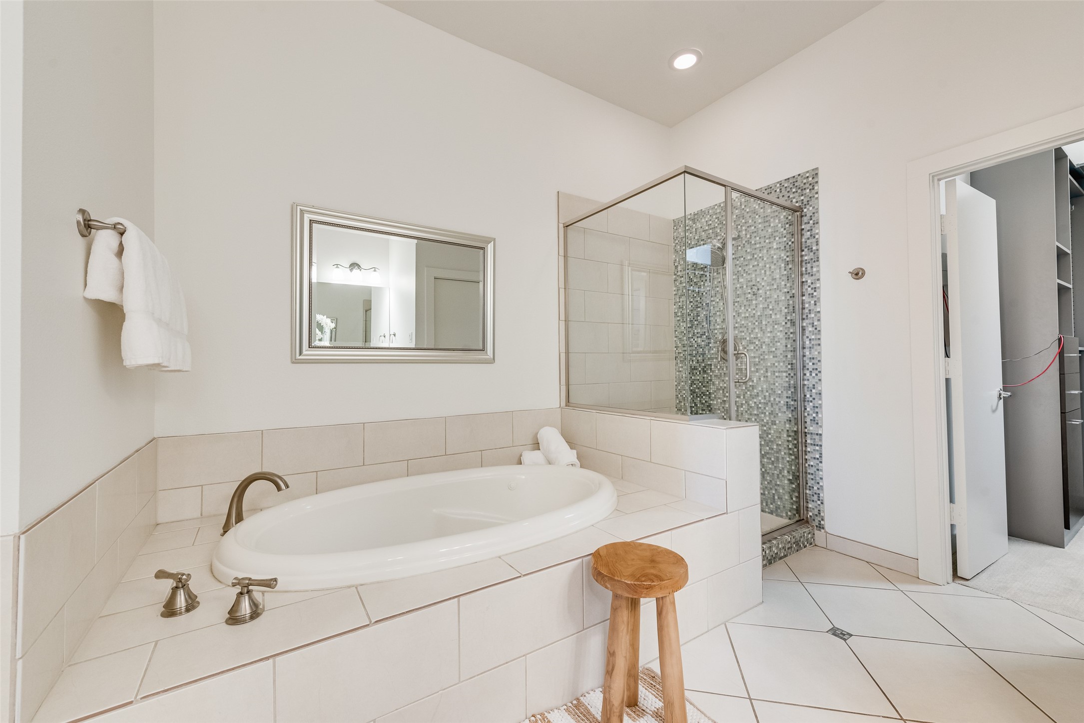 3200 Ross Avenue Dallas TX 75204